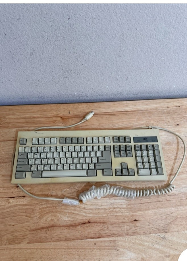 Vintage Zeos Mechanical Keyboard 5-pin