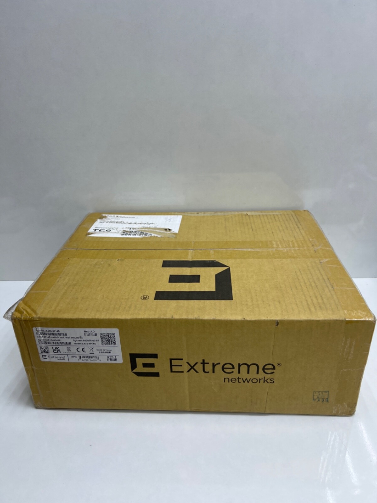 Extreme Networks X435-8P-4S - Switch - 8 Ports - Managed - Rack Mountable