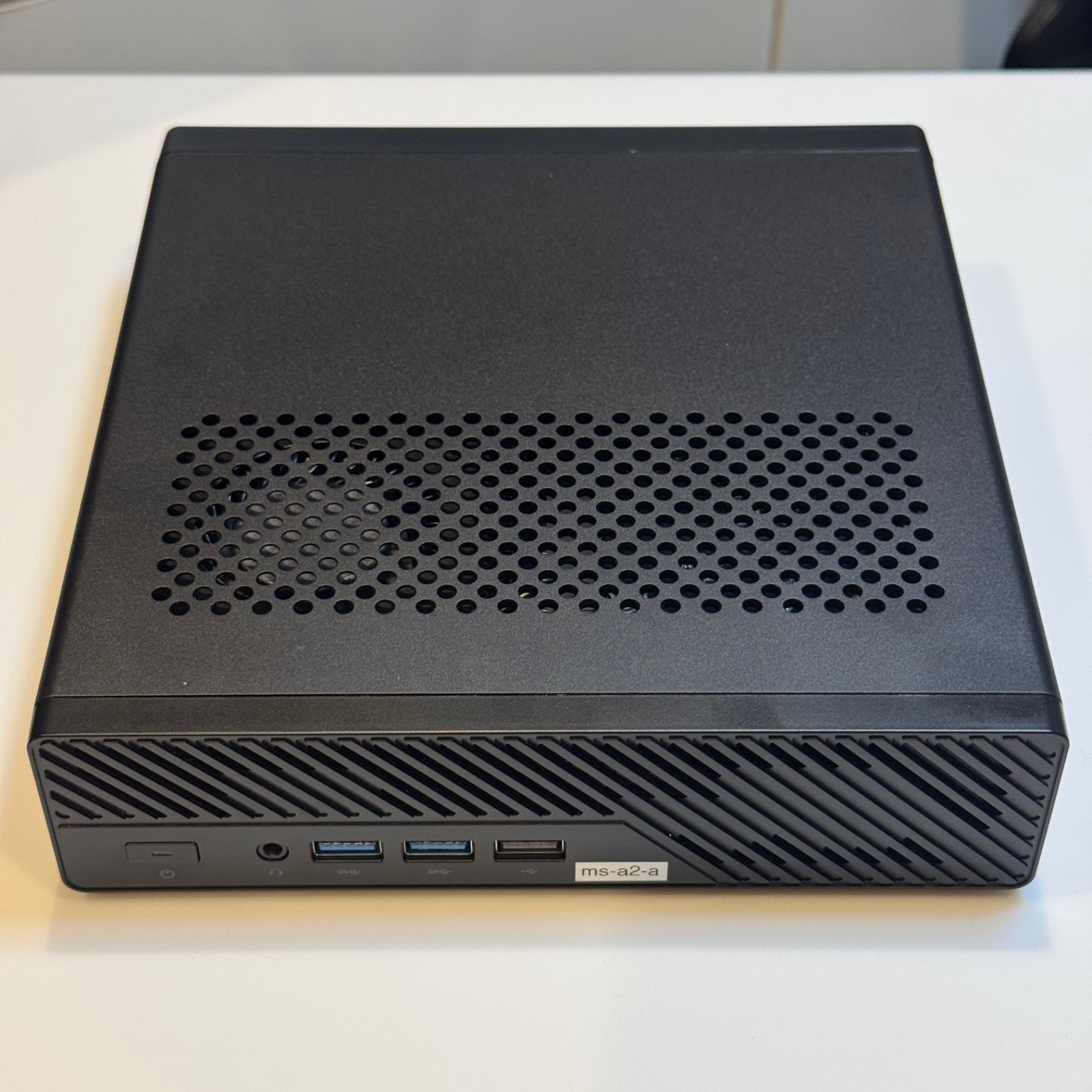 MINISFORUM MS-A2 AMD Ryzen 9 9955HX, 64 Gb RAM, 4 Tb NVMe