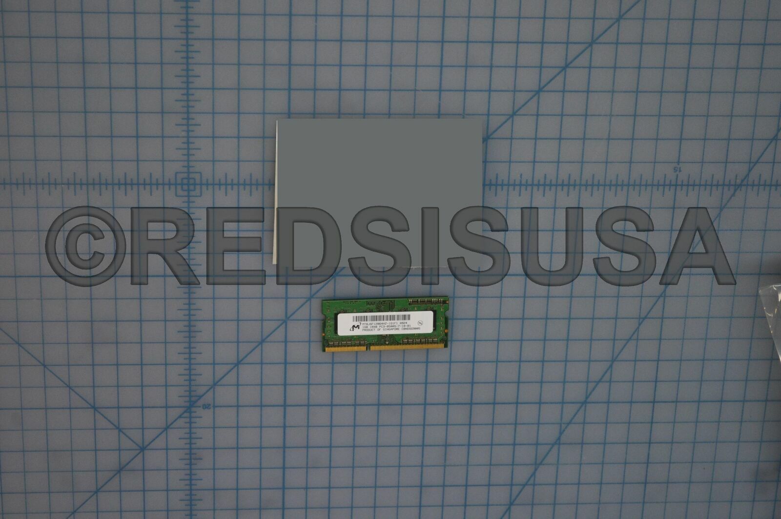 Micron 1GB PC3-8500 DDR3SoDimm Single Rank Memory Module MT8JSF12864HZ-1G1F1