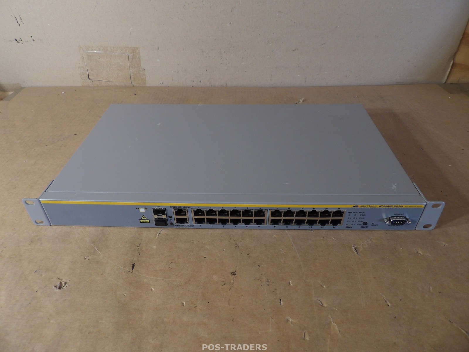 Allied Telesis AT-8000S/24 24-Port Ethernet Managed Network Switch - INCL RM