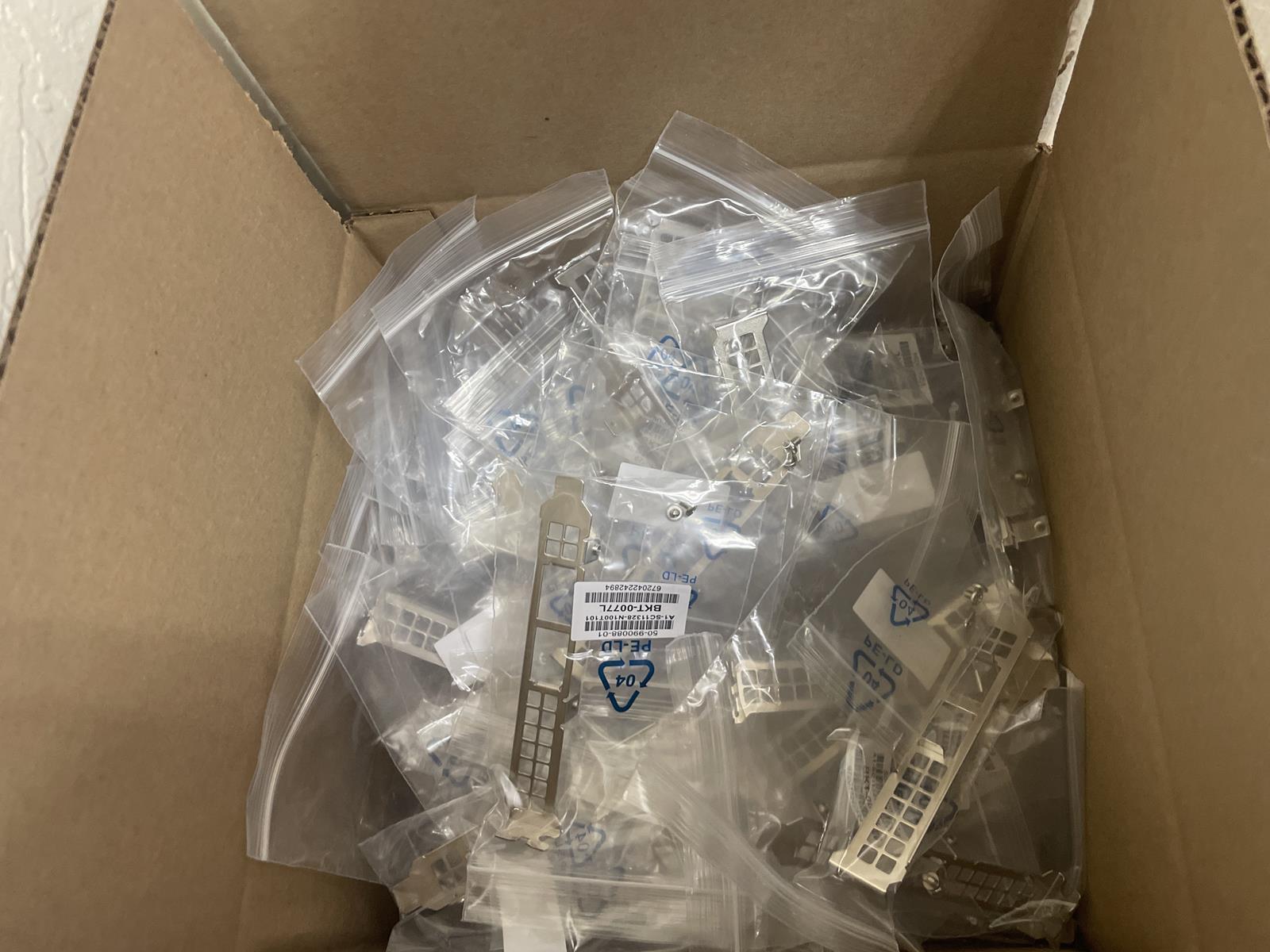 SUPERMICRO LOT OF 67 NEW BRACKETS BKT-0077L