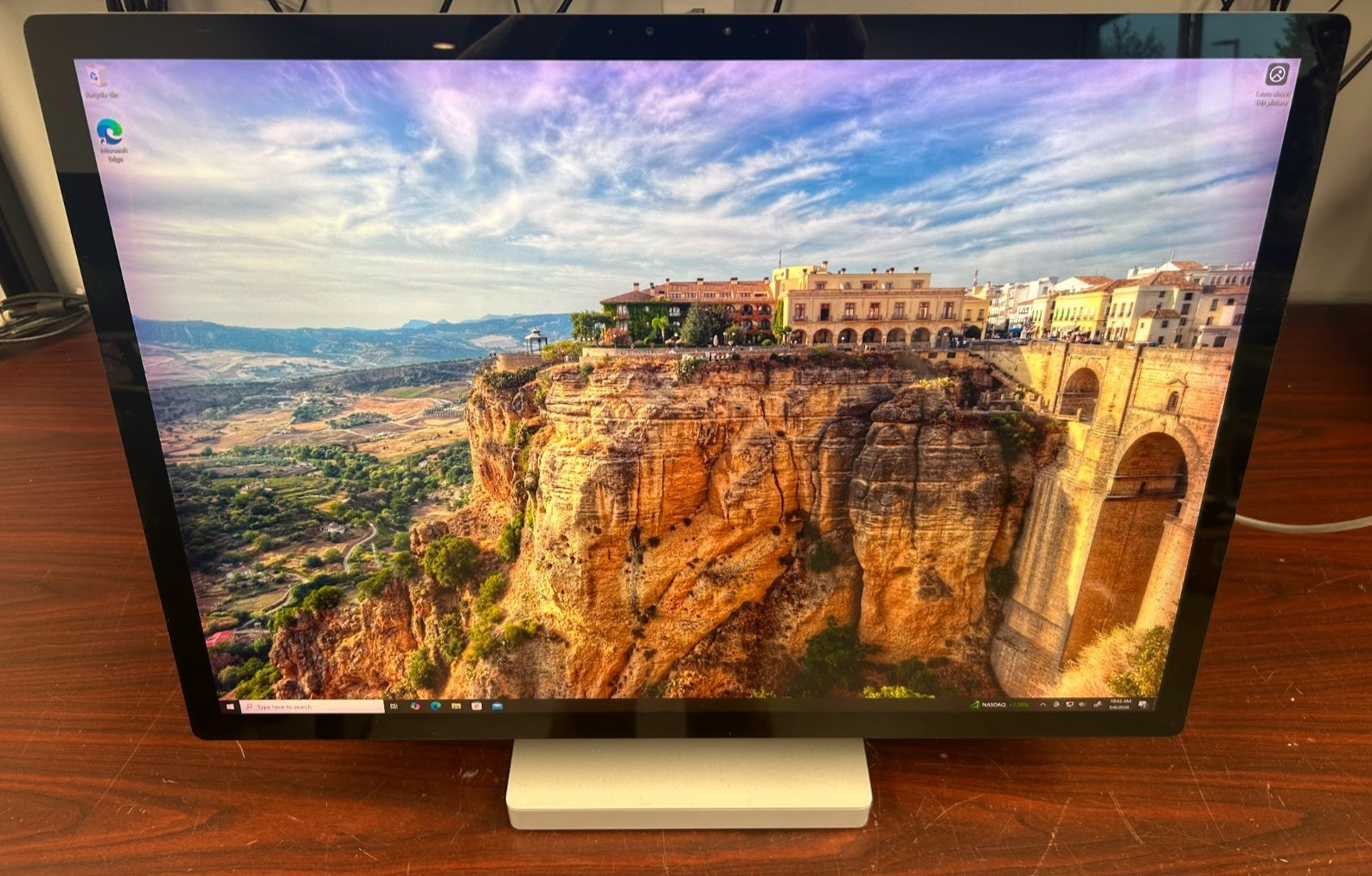 Microsoft Surface Studio 28" i7-6820HQ, 16GB RAM, 1TB HDD, Win10, GTX 965M #95