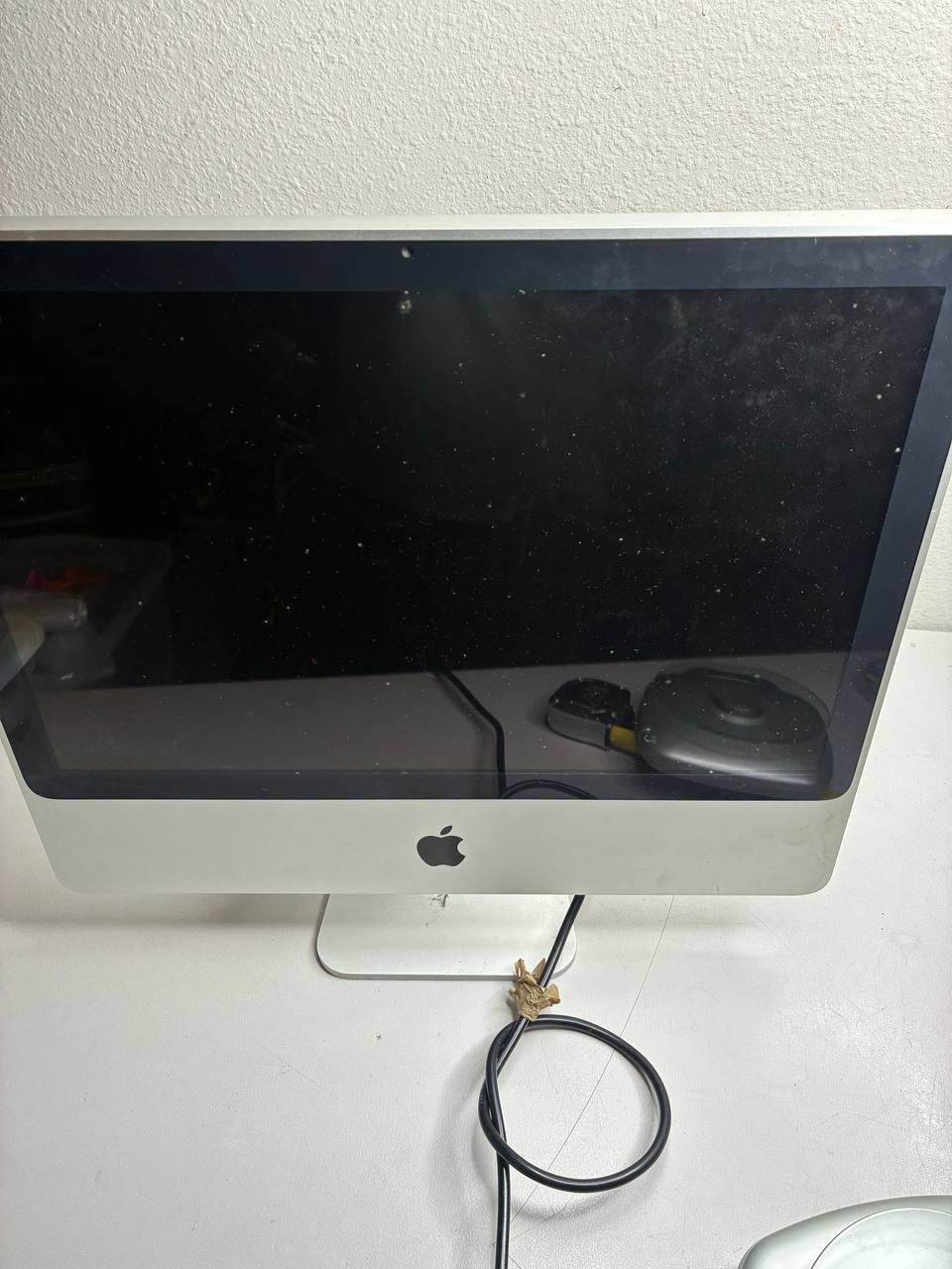 Apple iMac A1224 20-inch All-in-One Desktop Computer OS X Boots up Works