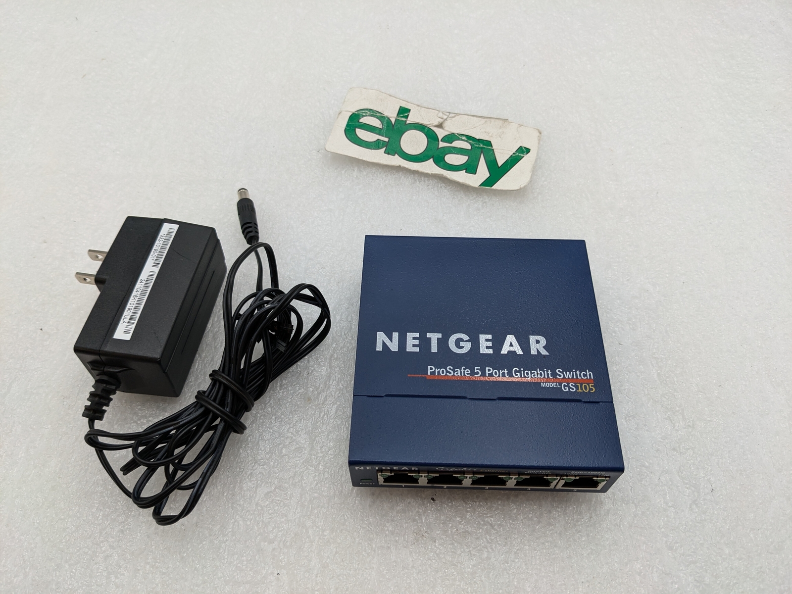 NetGear GS105 v3 ProSafe 5-Port Gigabit Switch with AC Adapter FREE S/H