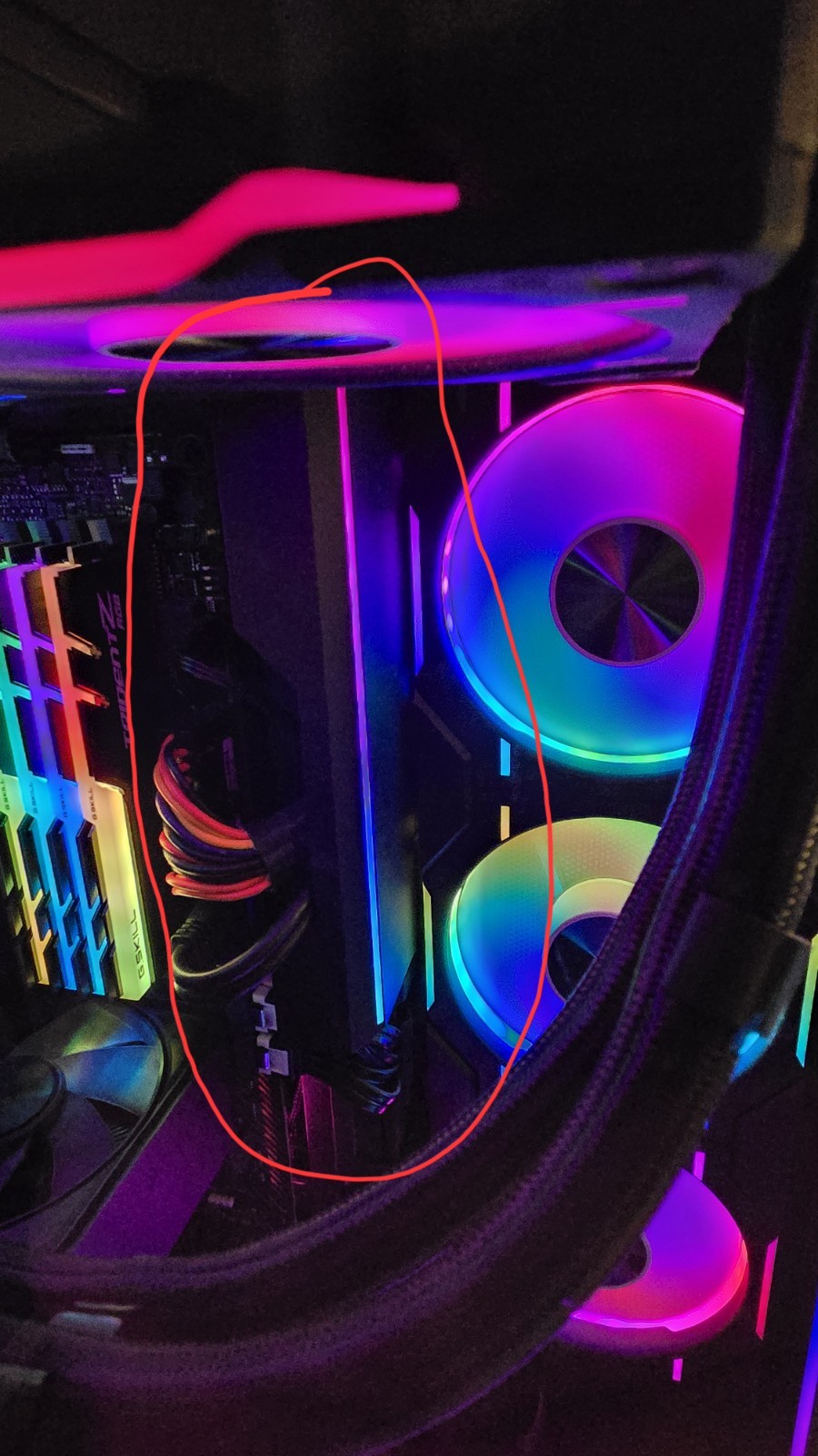 Phanteks NV5 Premium Kit, MB Cable cover - LED malfunctioning