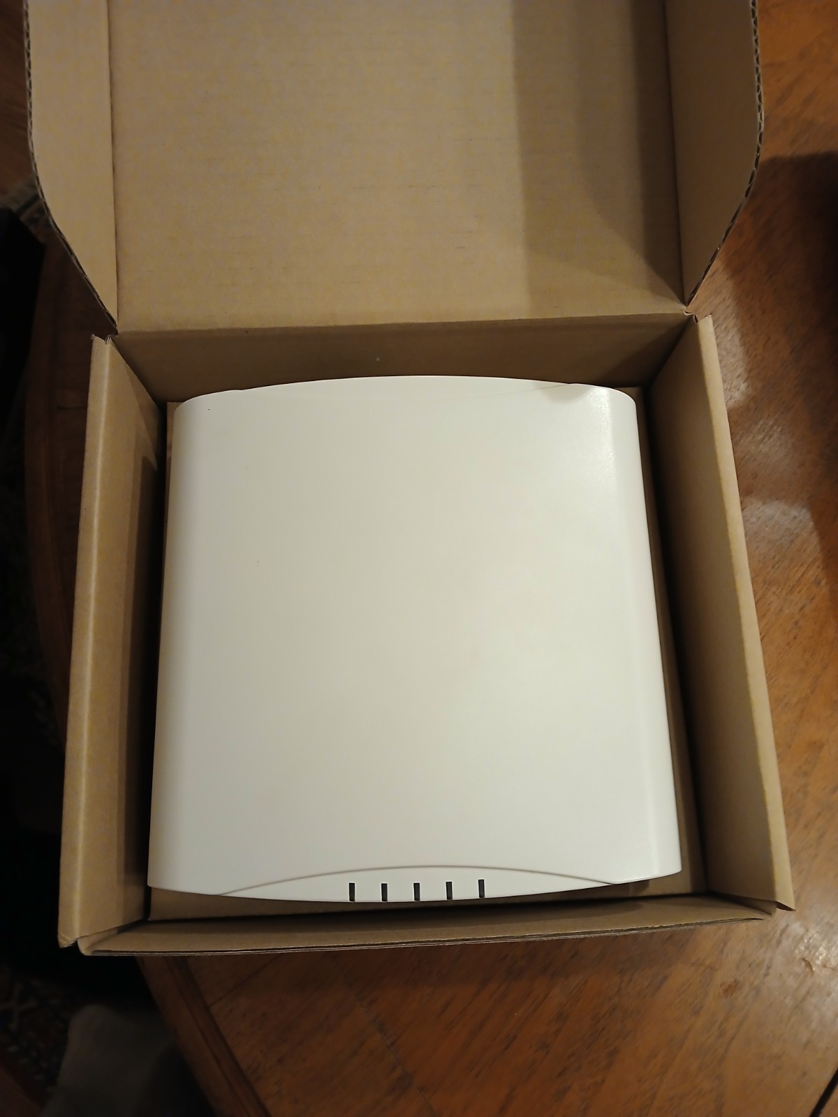 Ruckus 901-R610-US00 ZoneFlex Wireless Access Point