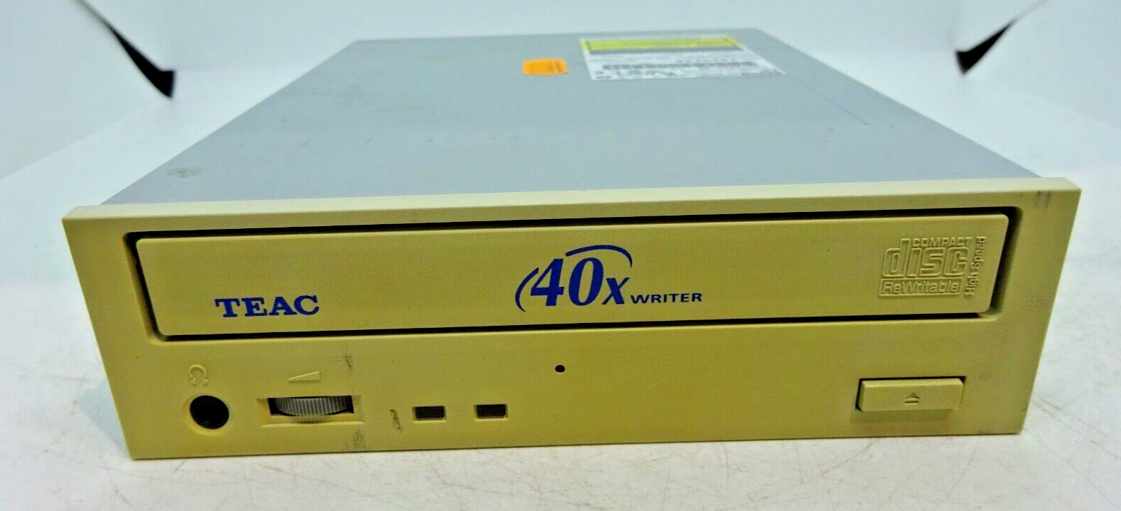 TEAC CD-W540E-095-U *5.25" INTERNAL* CD-ROM DRIVE IDE DRIVE #LW1054
