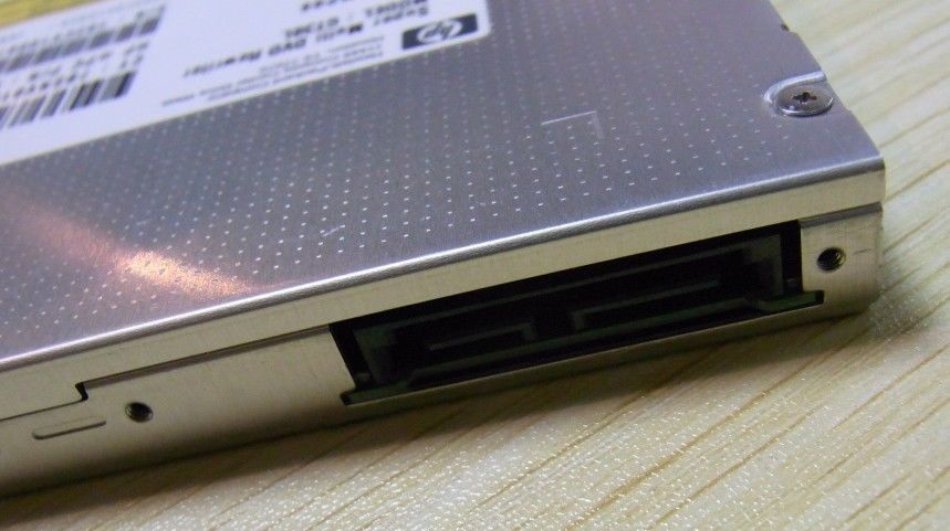 MSI CX600 - MS-1682 DVD SATA Burner CD Optical Drive