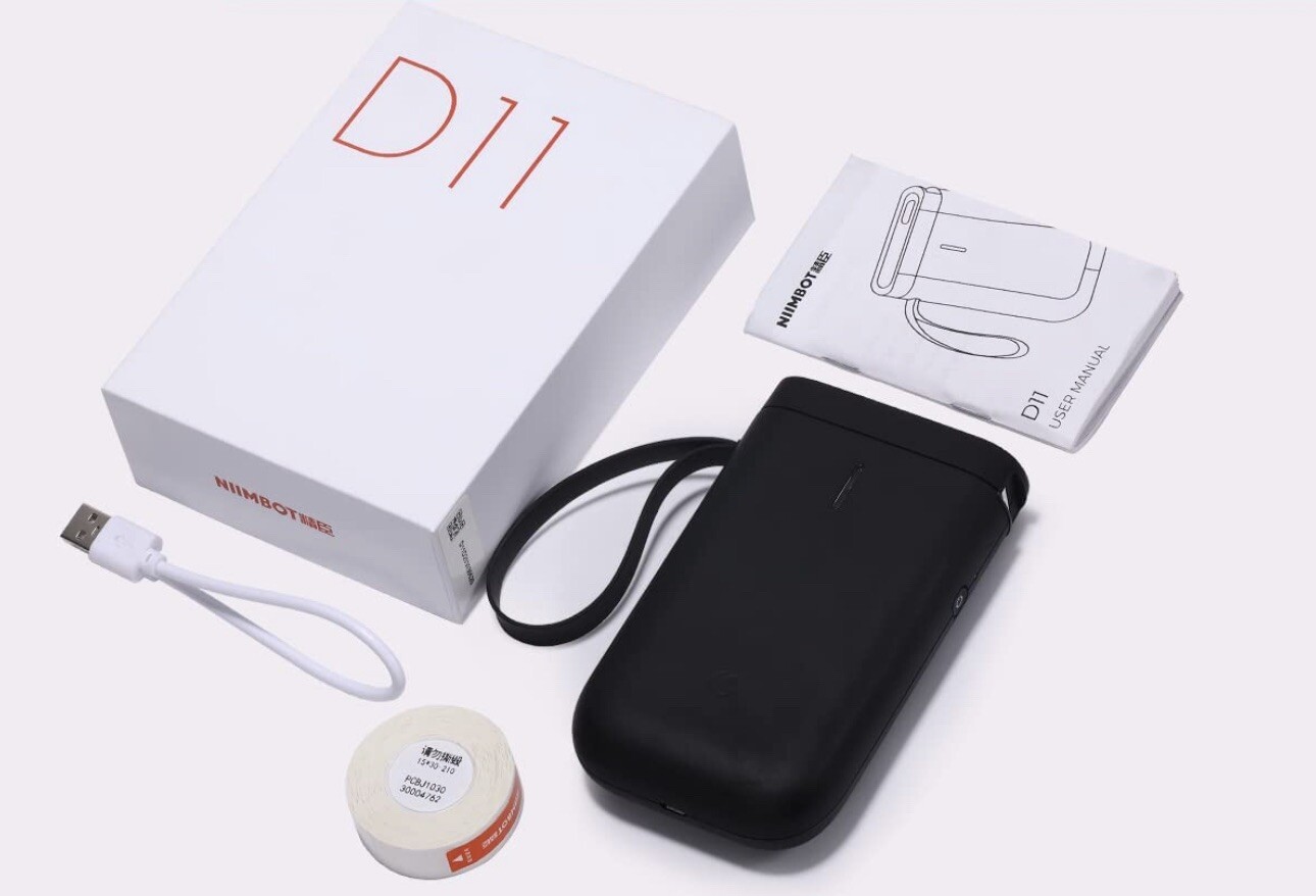 Niimbot D11 Label Maker Portable Bluetooth Mini Handheld Wireless Printer Black