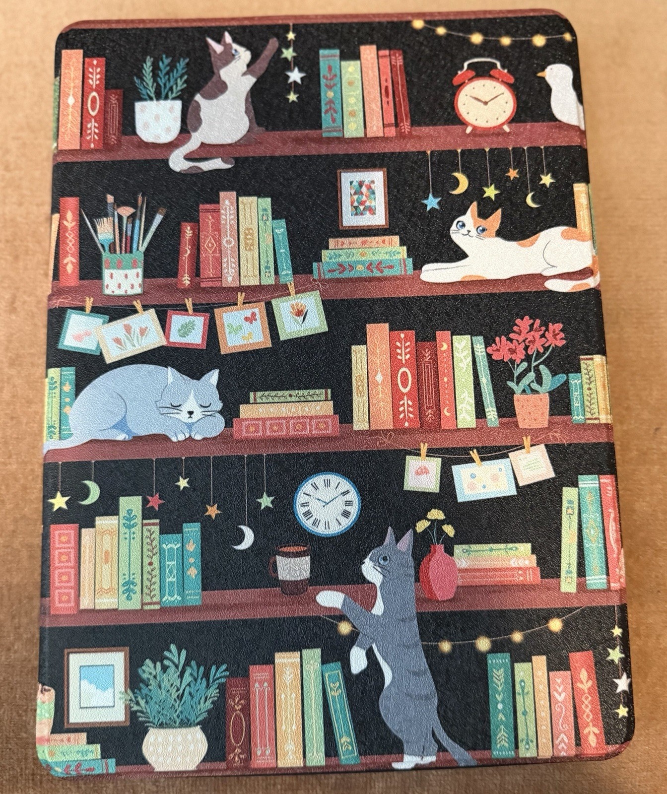 Amazon Kindle Fire 11th/13th Generation Cat Bookshelf Designer Case