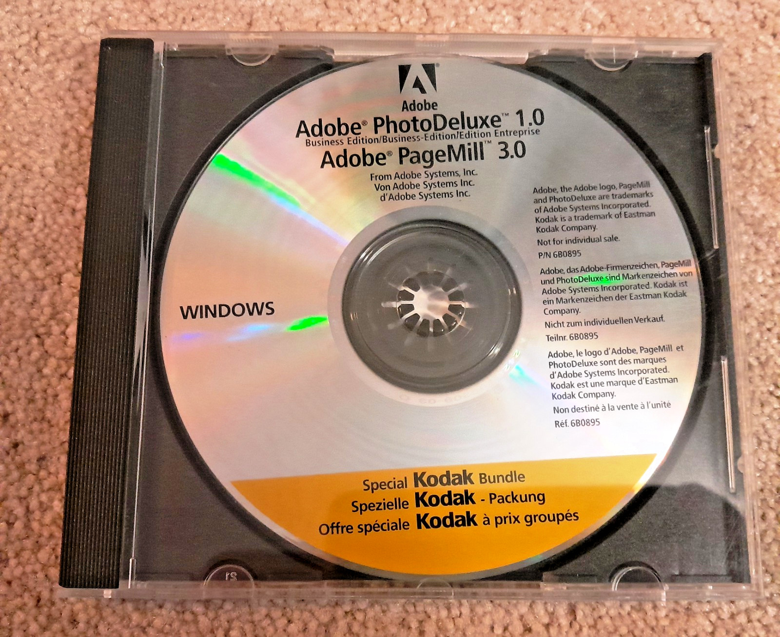 Adobe PhotoDeluxe 1.0 & PageMill 3.0 for Windows Kodak Bundle in CD Jewel Case