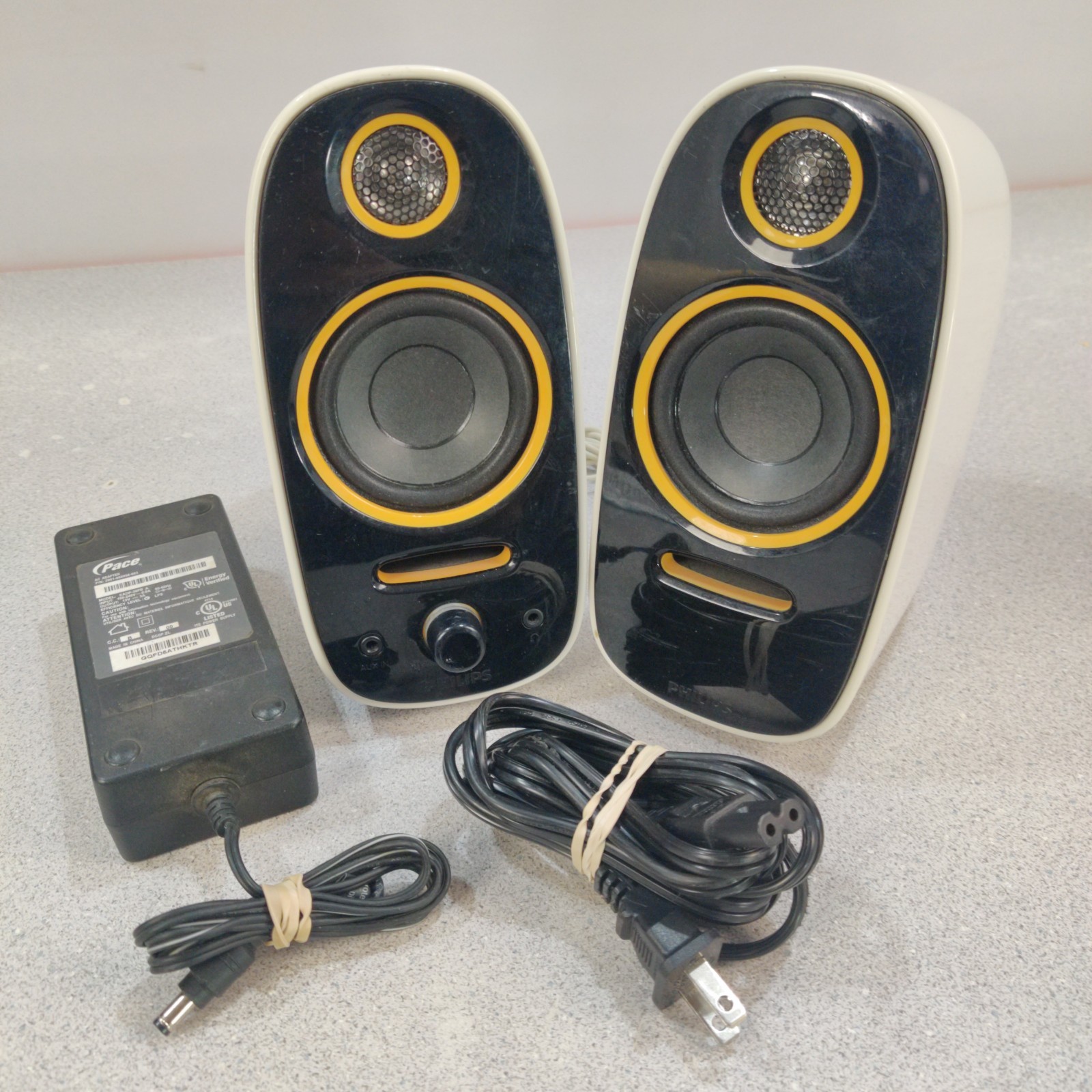 TESTED Philips Multimedia Computer Speaker System SPA7210/17 GOOD Condition 
