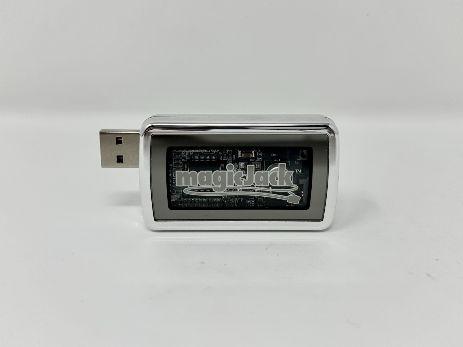 Original magicJack USB VoIP Internet Phone Adapter Silver Untested