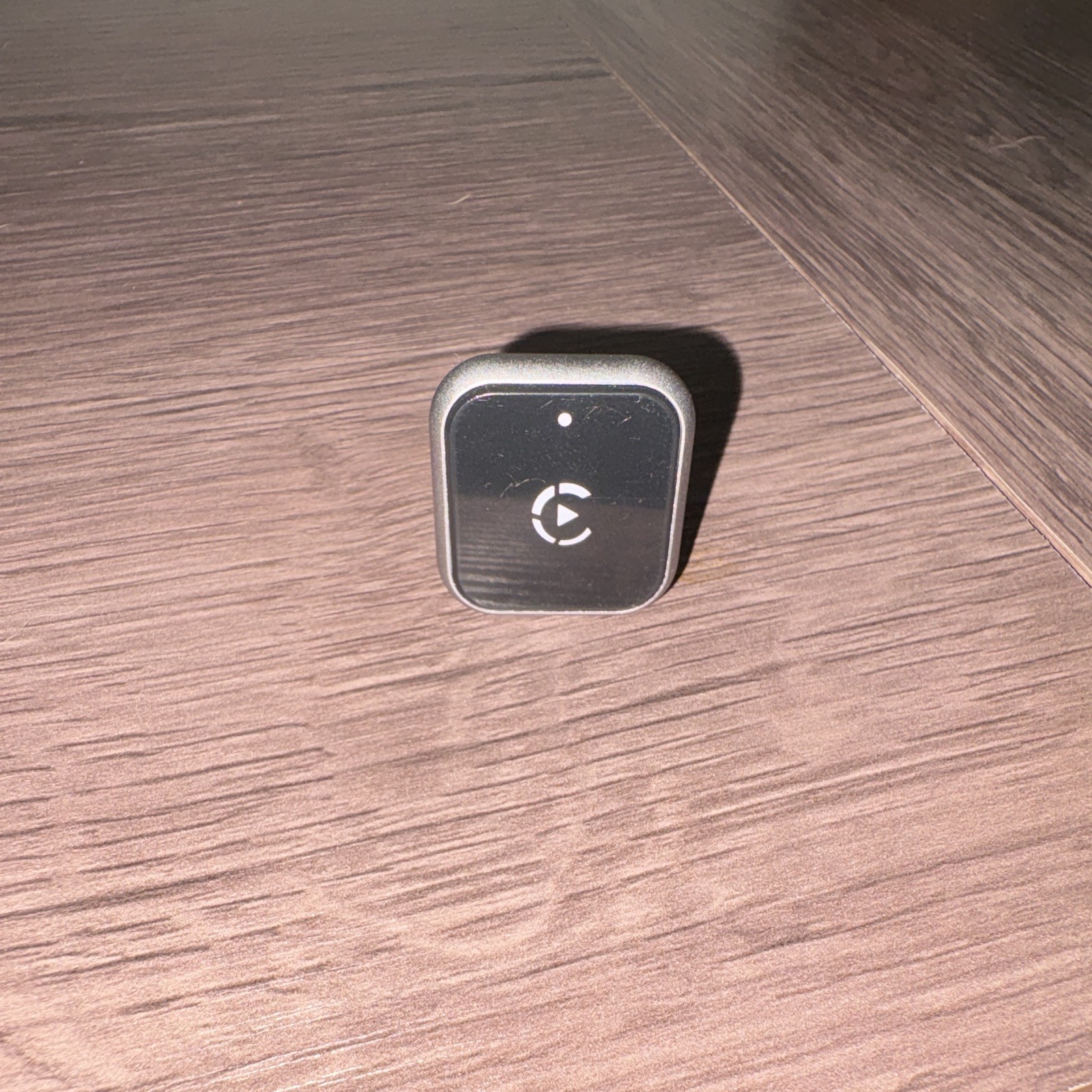 Astrulume Mini L-Type & Ultra-Thin Wireless CarPlay Adapter