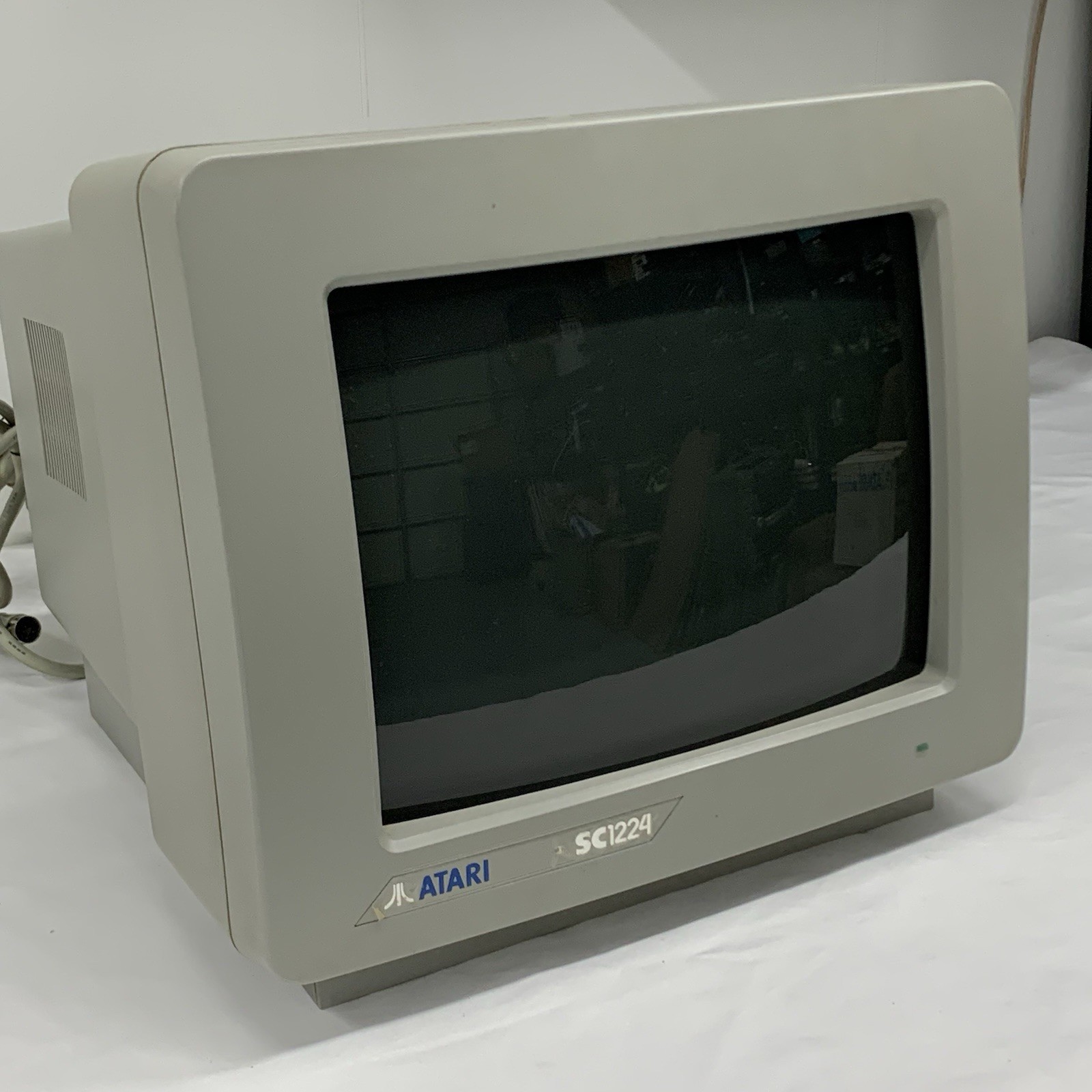 Atari SC1224 monitor, For Atari ST Retro Computer - Untested - Powers On