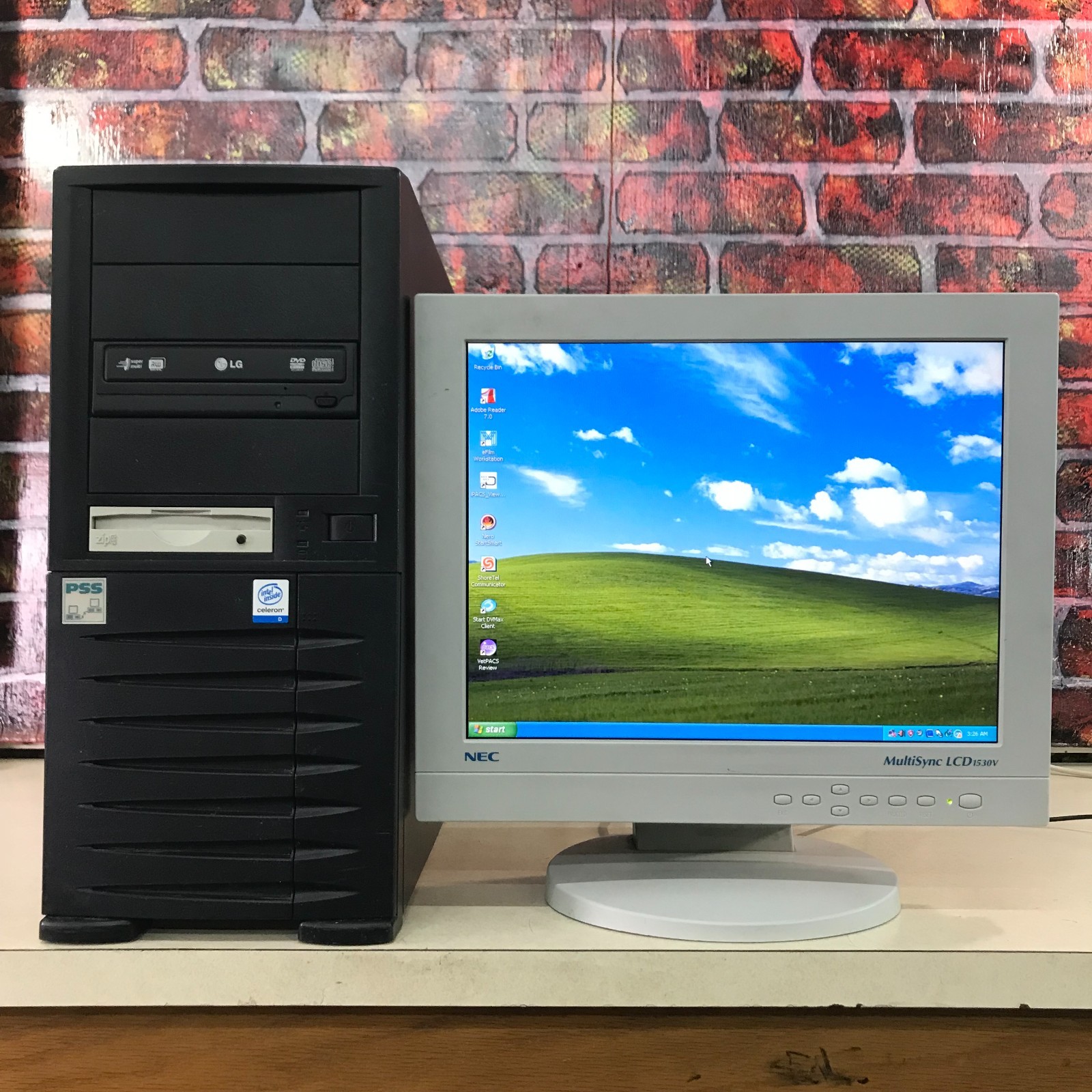 Custom Black ATX PC for Retro Gaming Celeron 2.80GHz 1.5GB RAM (Windows XP Pro)