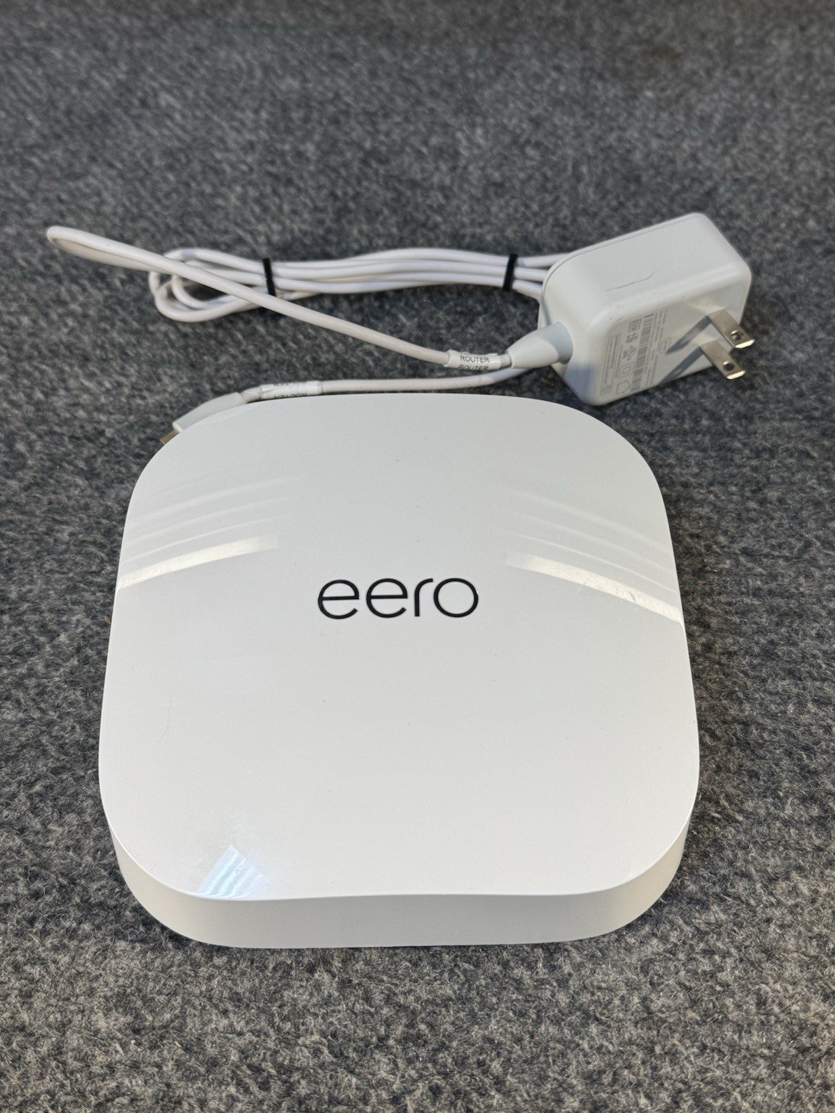 Eero Pro 6E S010001 Tri-Band Mesh WiFi 6E Router w/ Power Cord - USED
