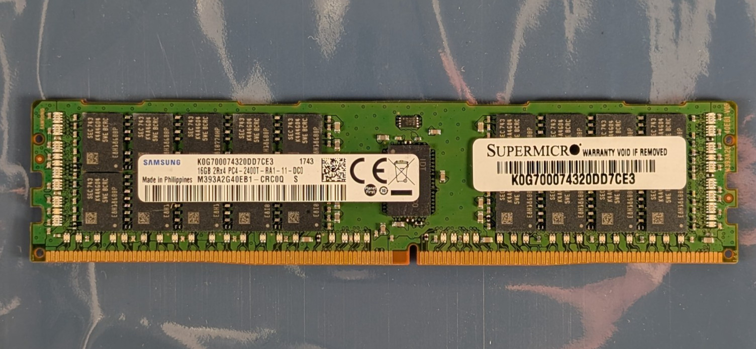 Samsung Supermicro 16GB 2Rx4 RAM | M393A2G40EB1-CRC0Q S, PC4-2400T-RA1-11-DC0