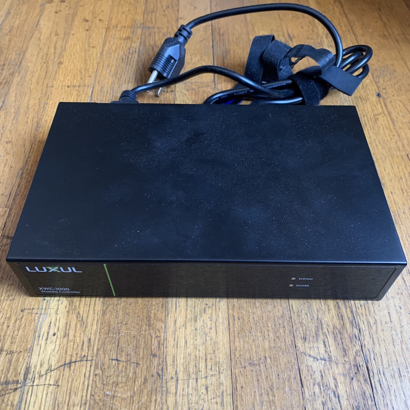 Luxul XWC-1000 Vers. 2 Wireless Controller W/ AC Cord