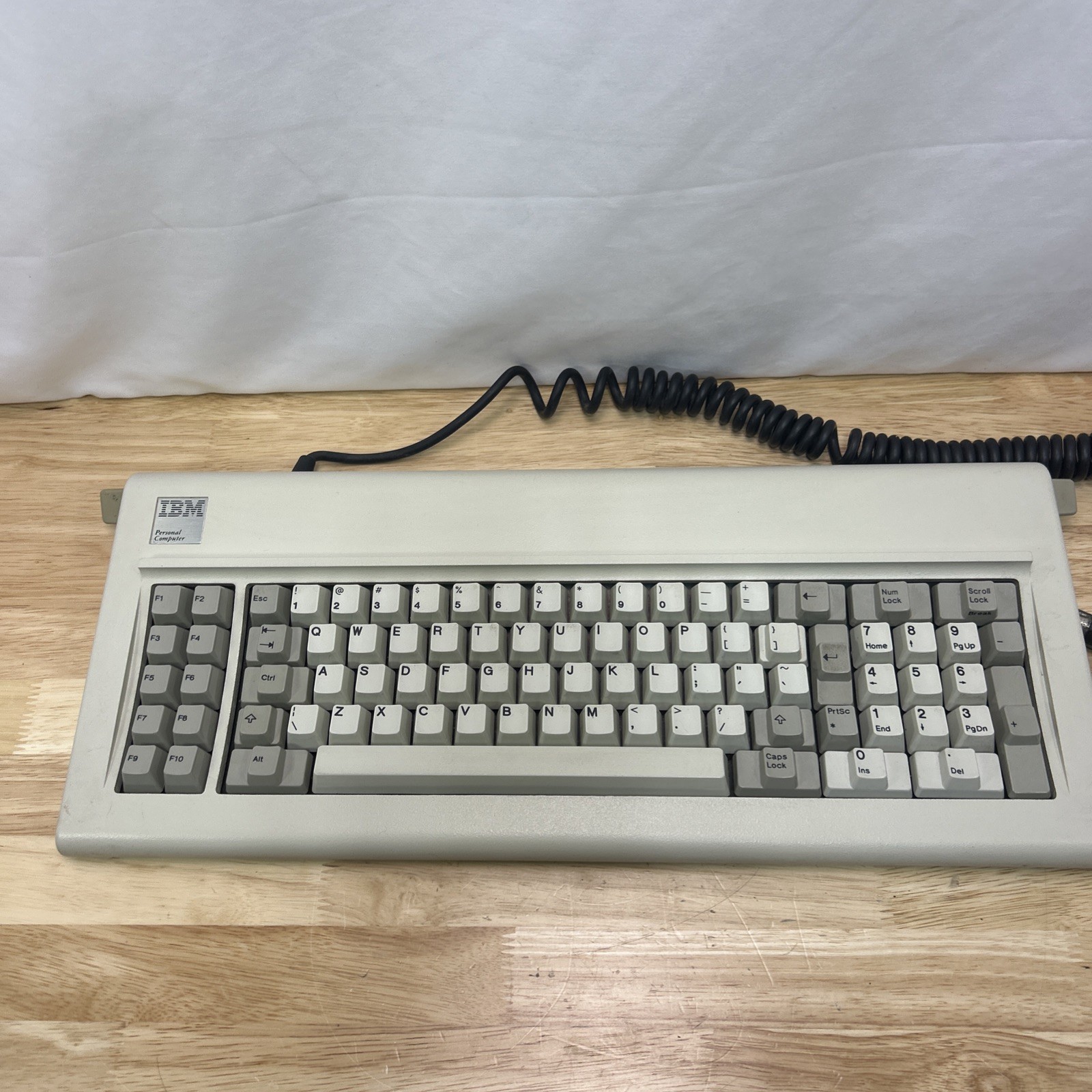 Vintage IBM Model F 83 Key Keyboard for PC 5150 & XT 5160 Personal Computer Read