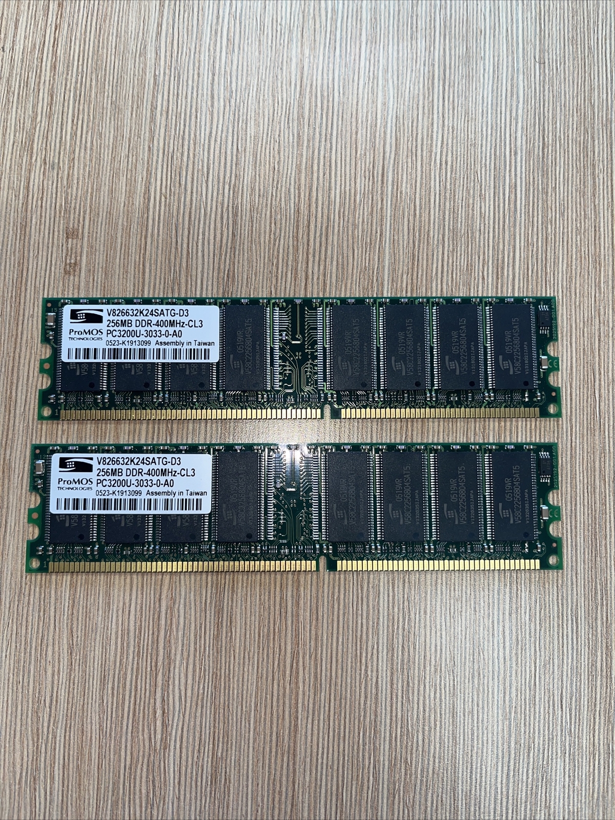 2 ProMOS 256MB DDR400Mhz SDRAM PC3200 DIMM V826632K24SATG-D3 Desktop RAM Modules