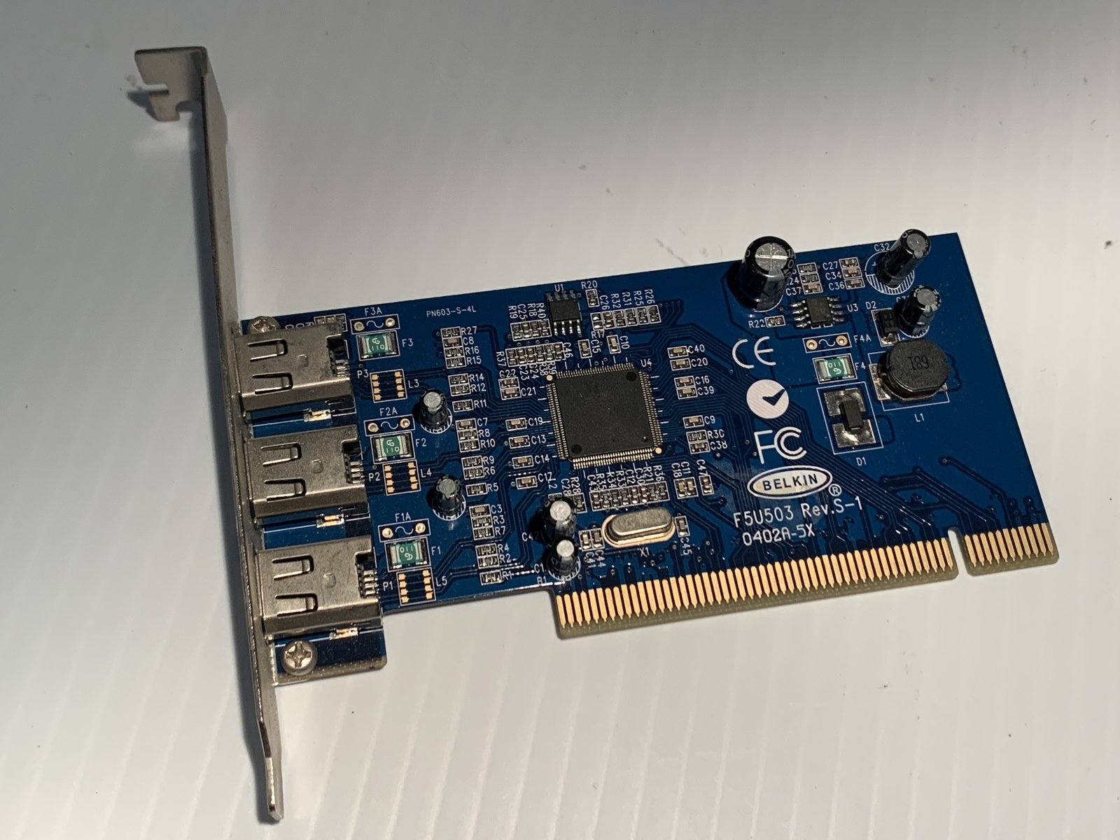 Belkin F5U503 Rev.S-1 Firewire 400 PCI Camera Interface 3 Port PCI Card