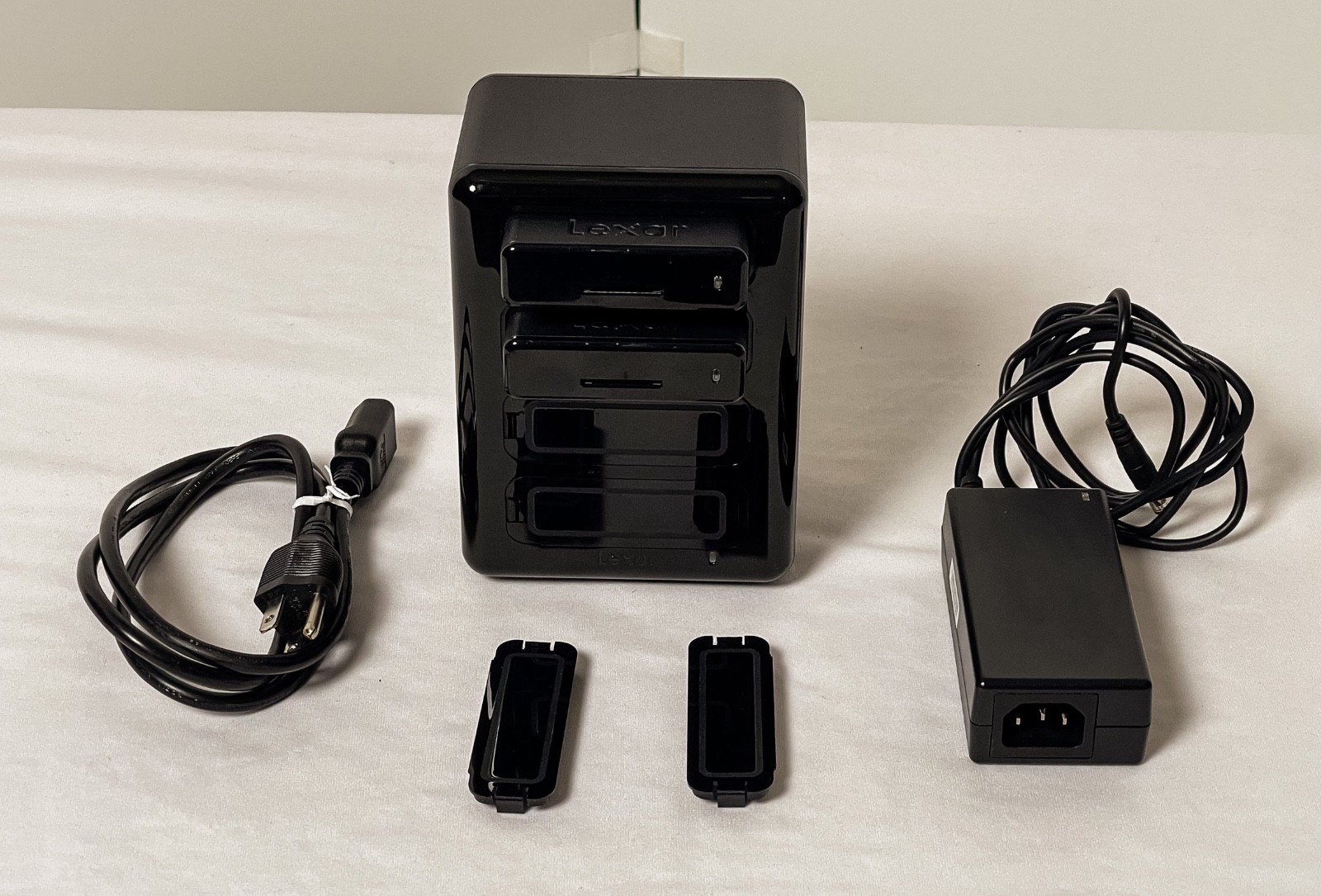 Lexar Professional Workflow HR2 Four-Bay USB 3.0 Hub Reader