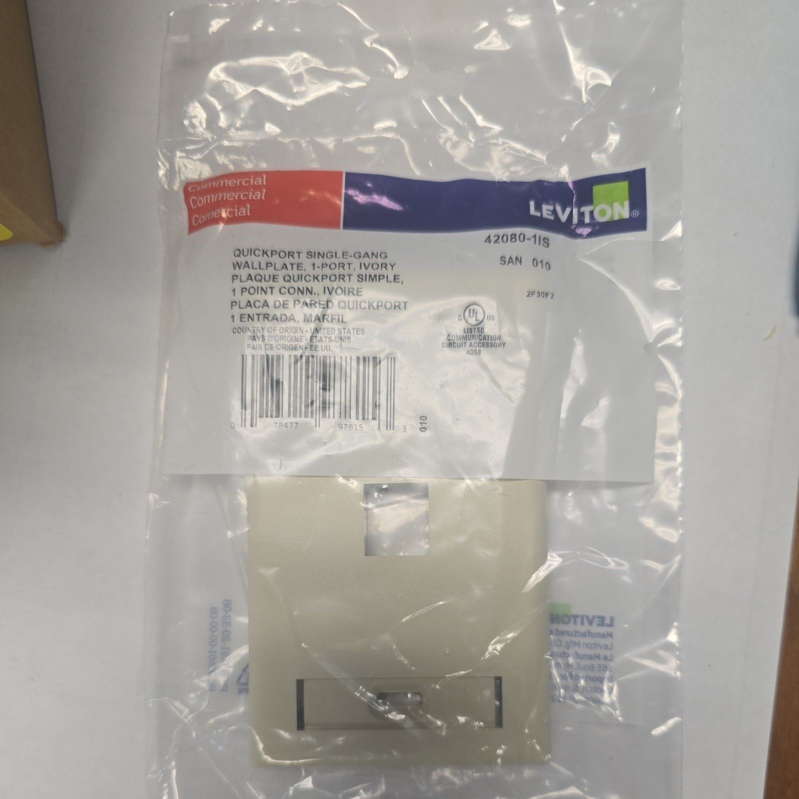 Leviton 42080-1IS Ivory Quickport 1-Port ID Window Flush Wallplate 1-Gang Cover