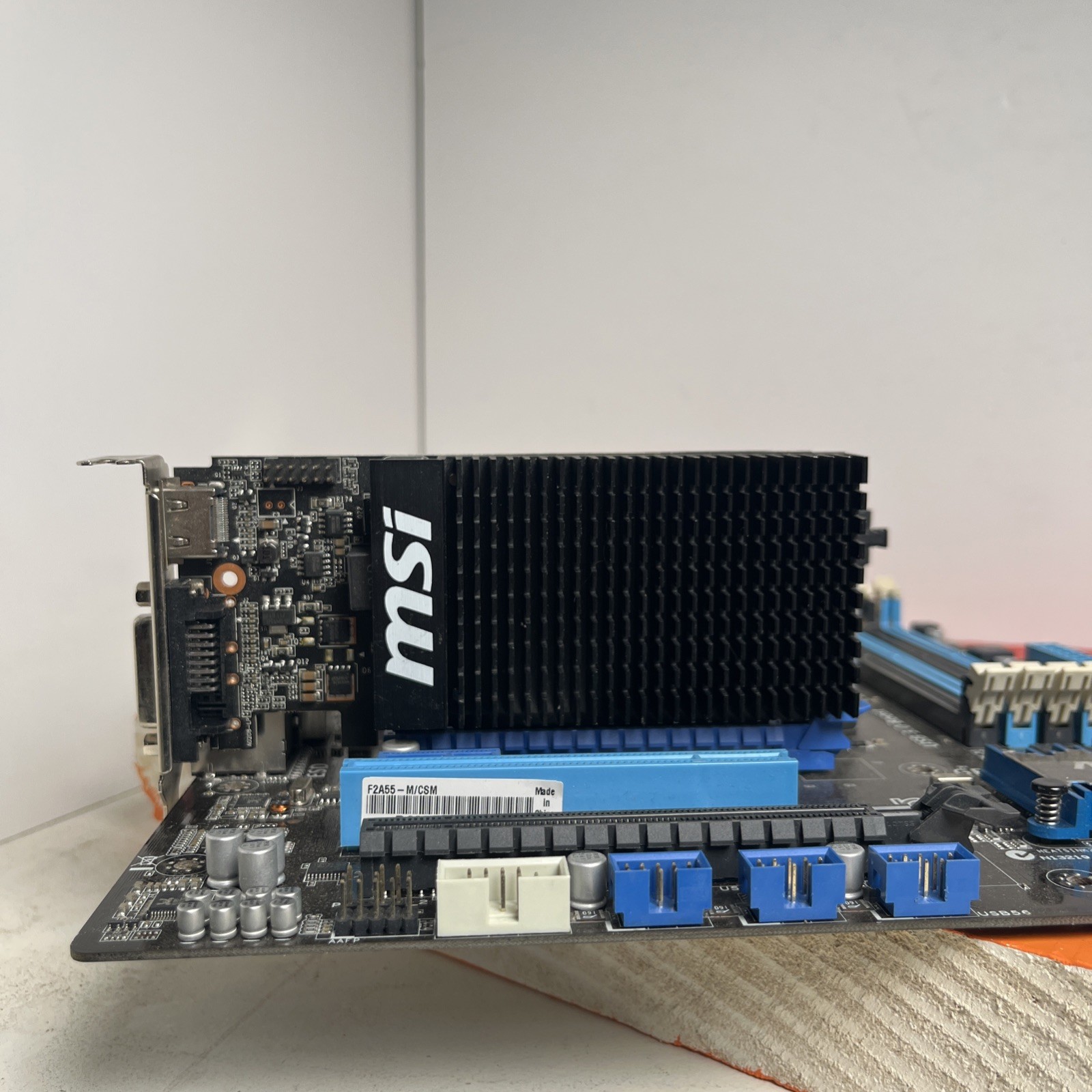 MSI NVIDIA GeForce GT 710 SFF PCIe x16 Graphics Card HDMI DVI-D Heatsink