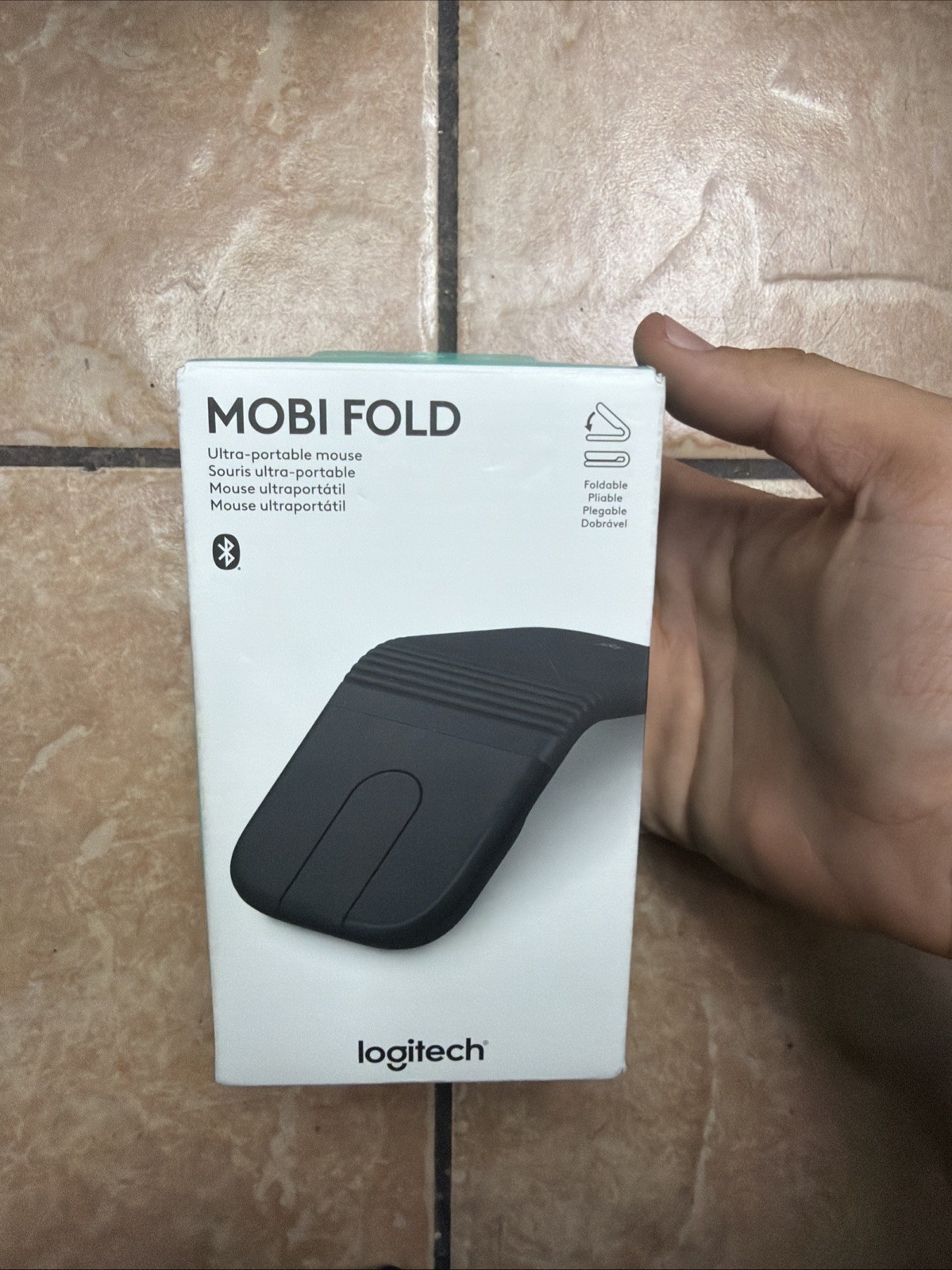 Logitech Mobi Fold  Wireless Bluetooth Mouse Graphite Portable 910-007601