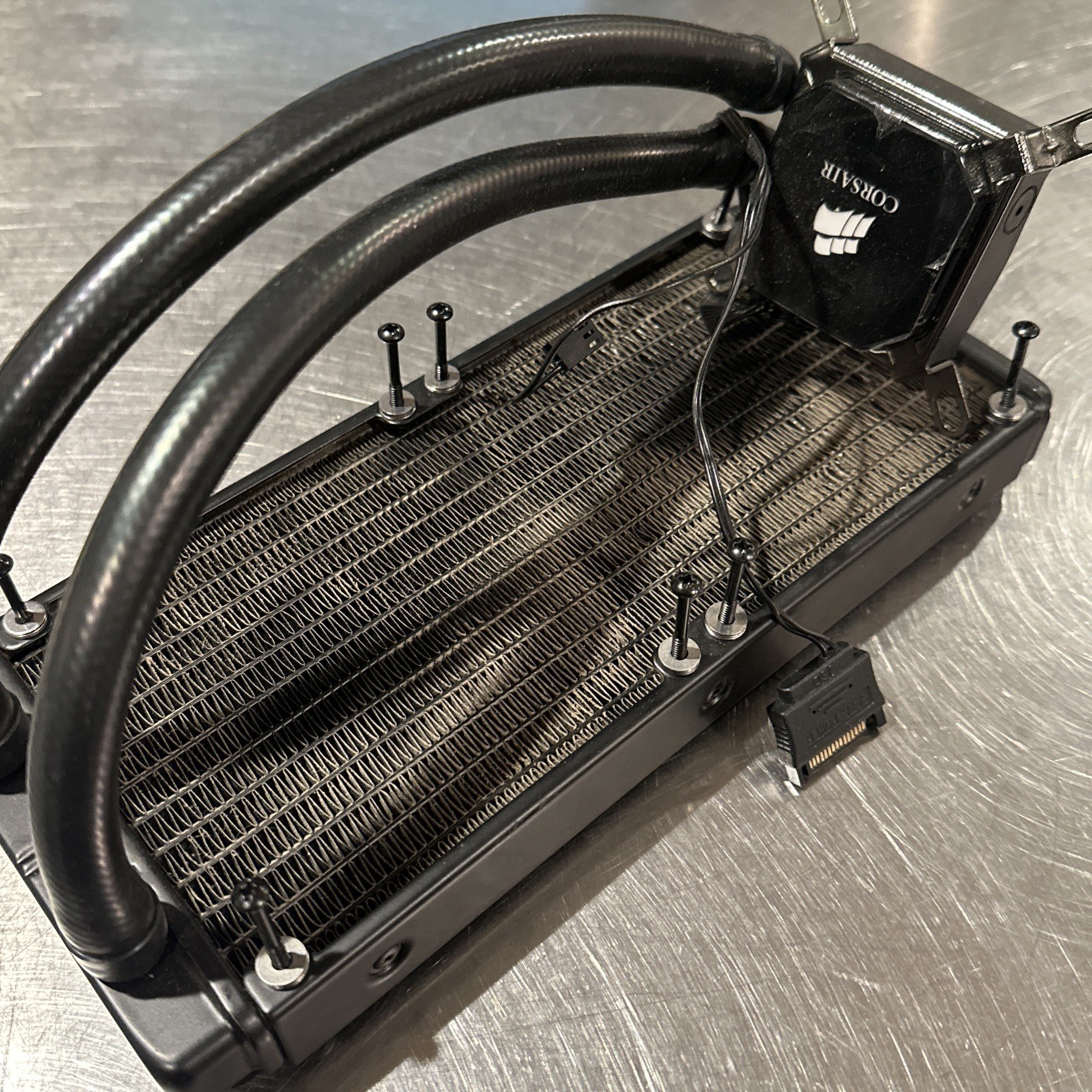 corsair cw-9060009-ww Liquid CPU Cooler Untested For Parts Nov325