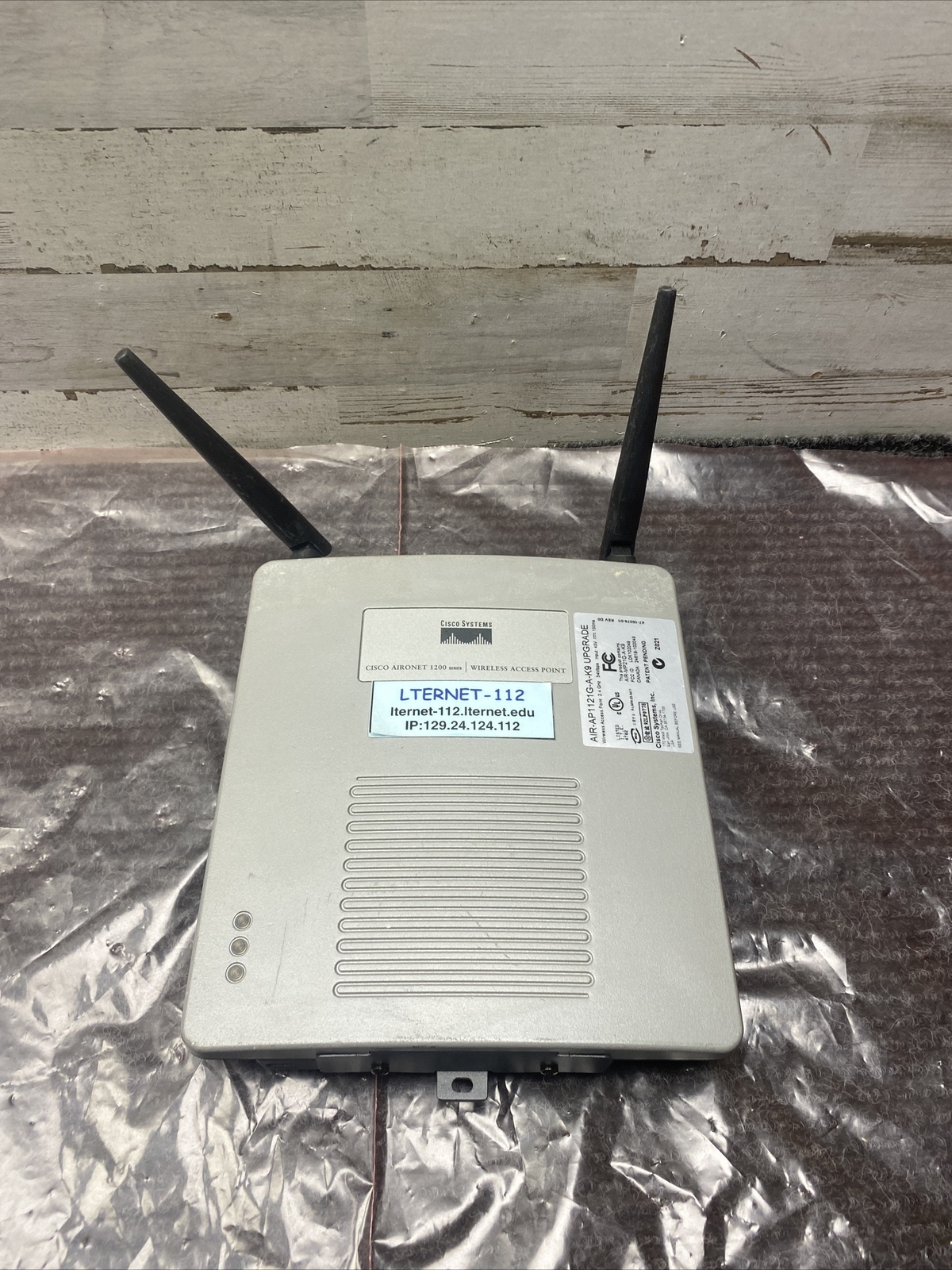 Used Cisco Aironet 1200 Series Wireless Access Point AIR-AP1220B-A-K9
