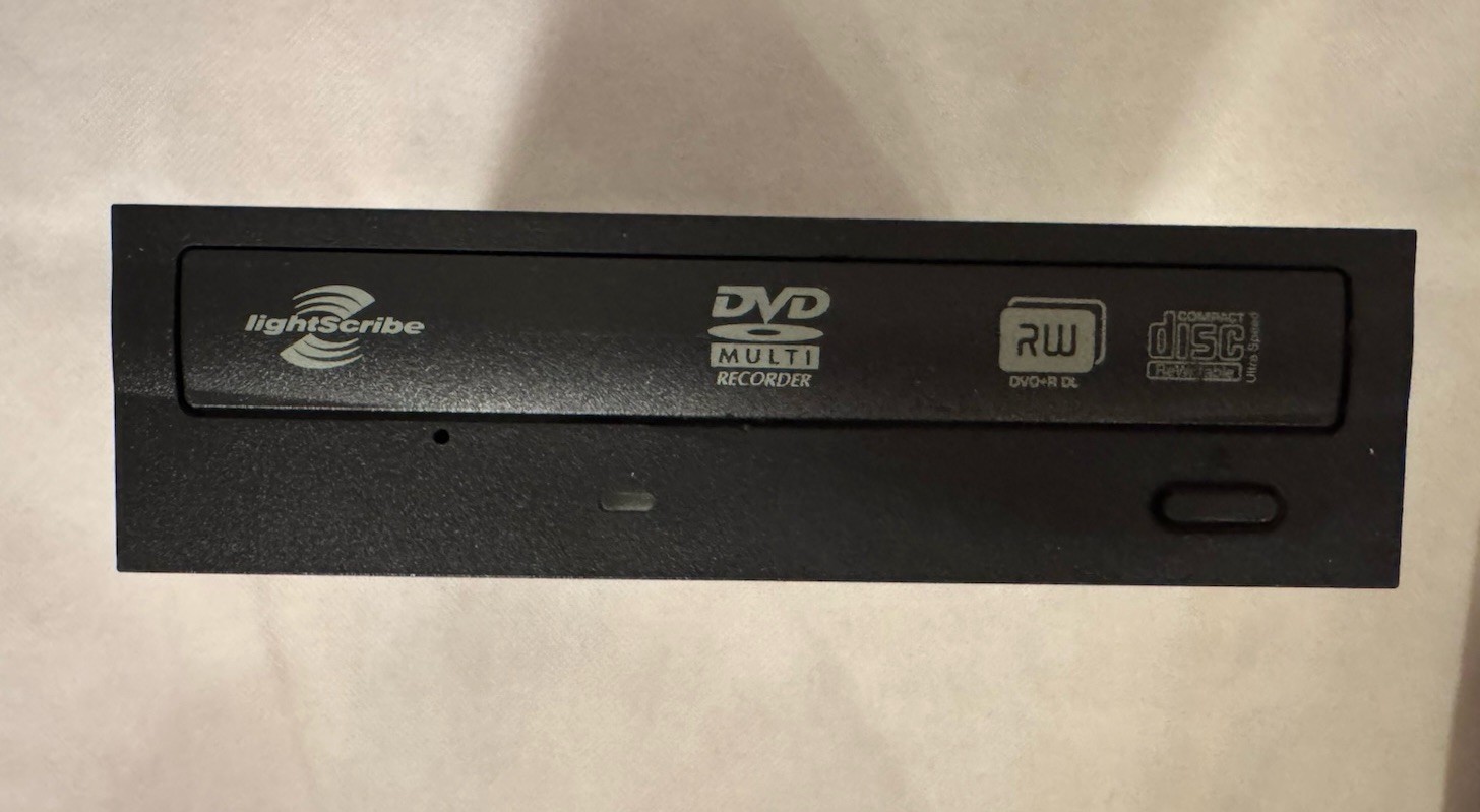 Lite-On LH-20A1L DVD/CD PC Internal 5.25" Rewritable Drive