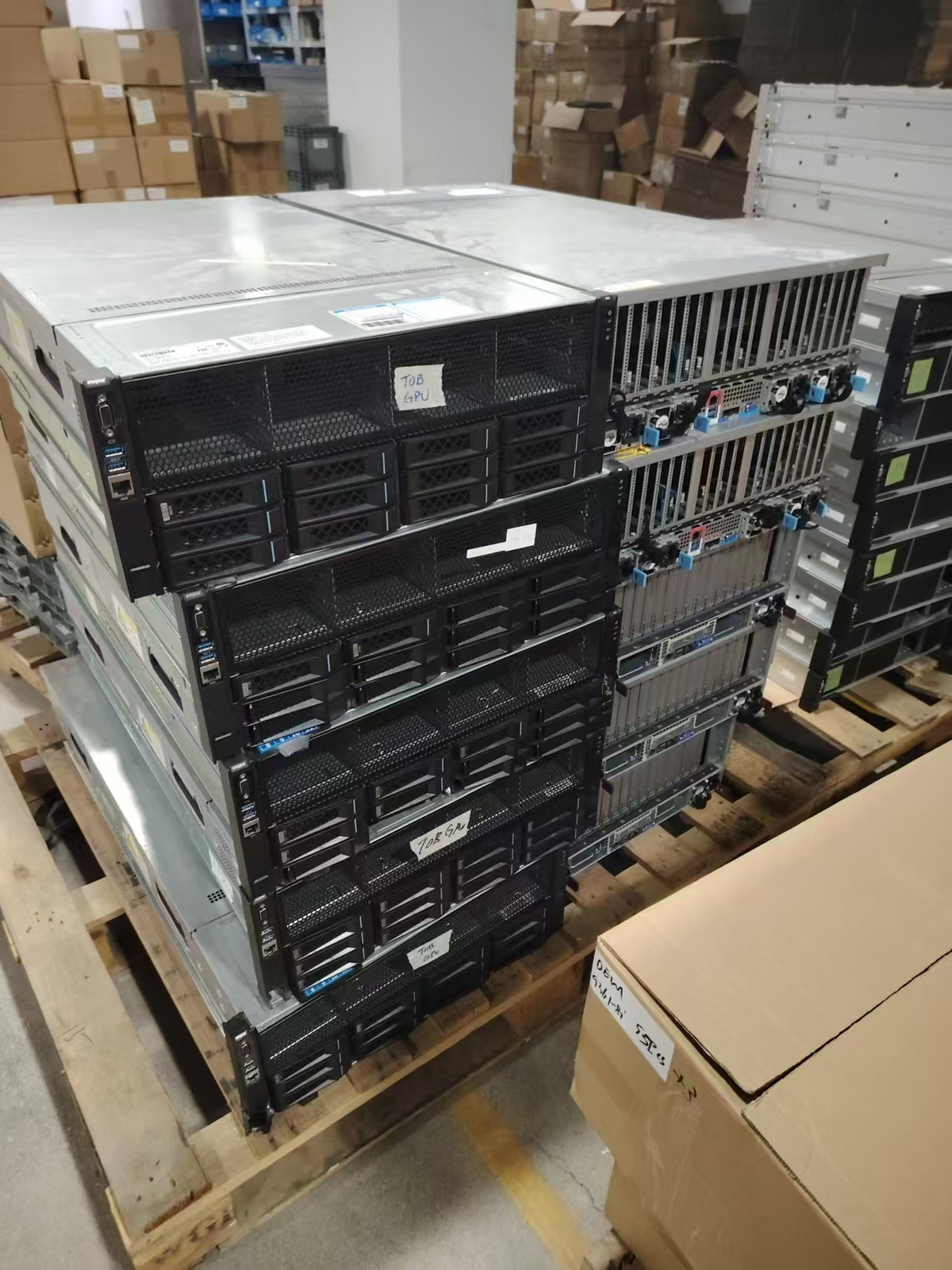 Inspur NF5468 M5 12x 3.5" 8GPU Server/9364-8I Raid Card/4x 2200W PSU/10G NIC