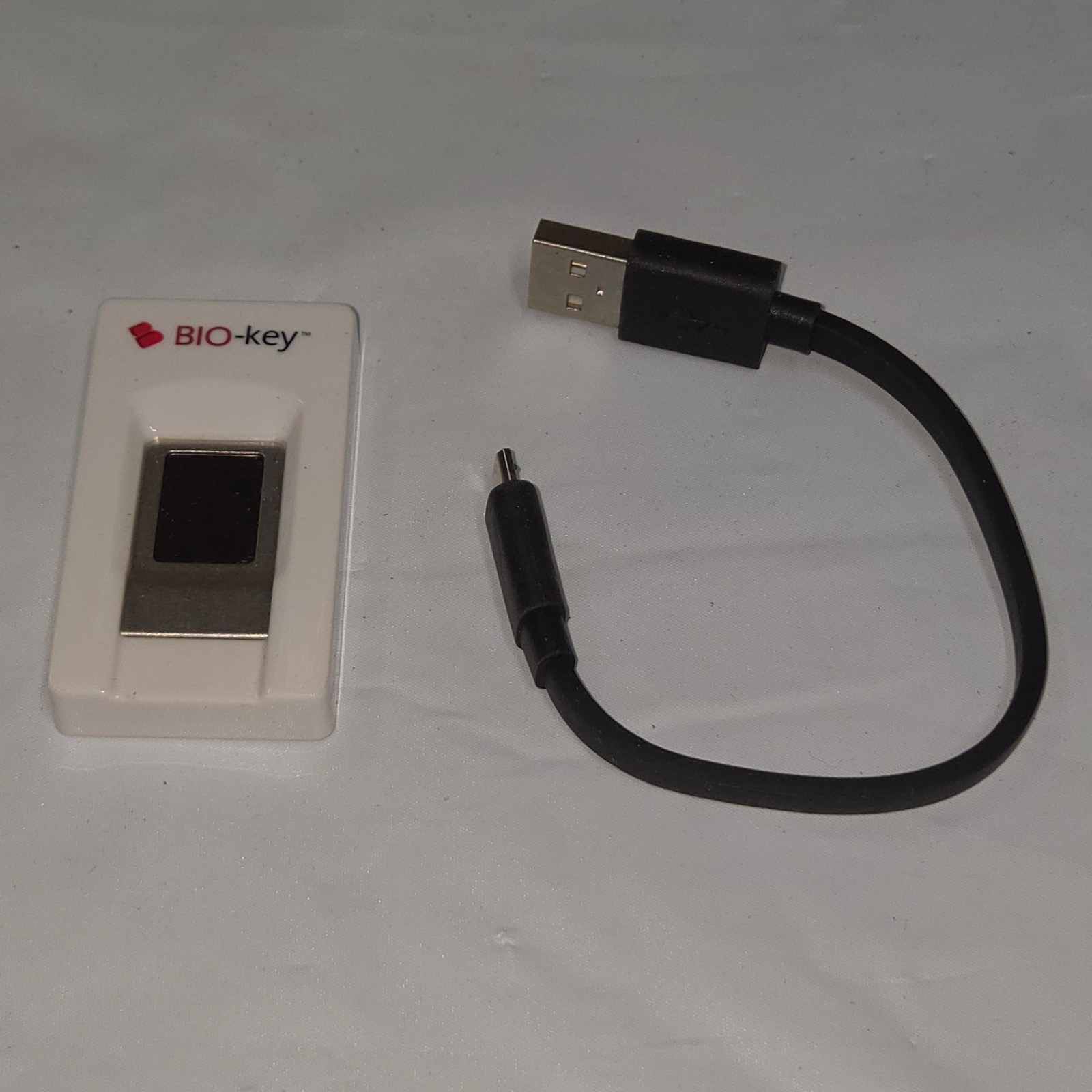 BIO-key EcoID USB Fingerprint Reader Windows Hello Scanner CTTFD240001ERBA