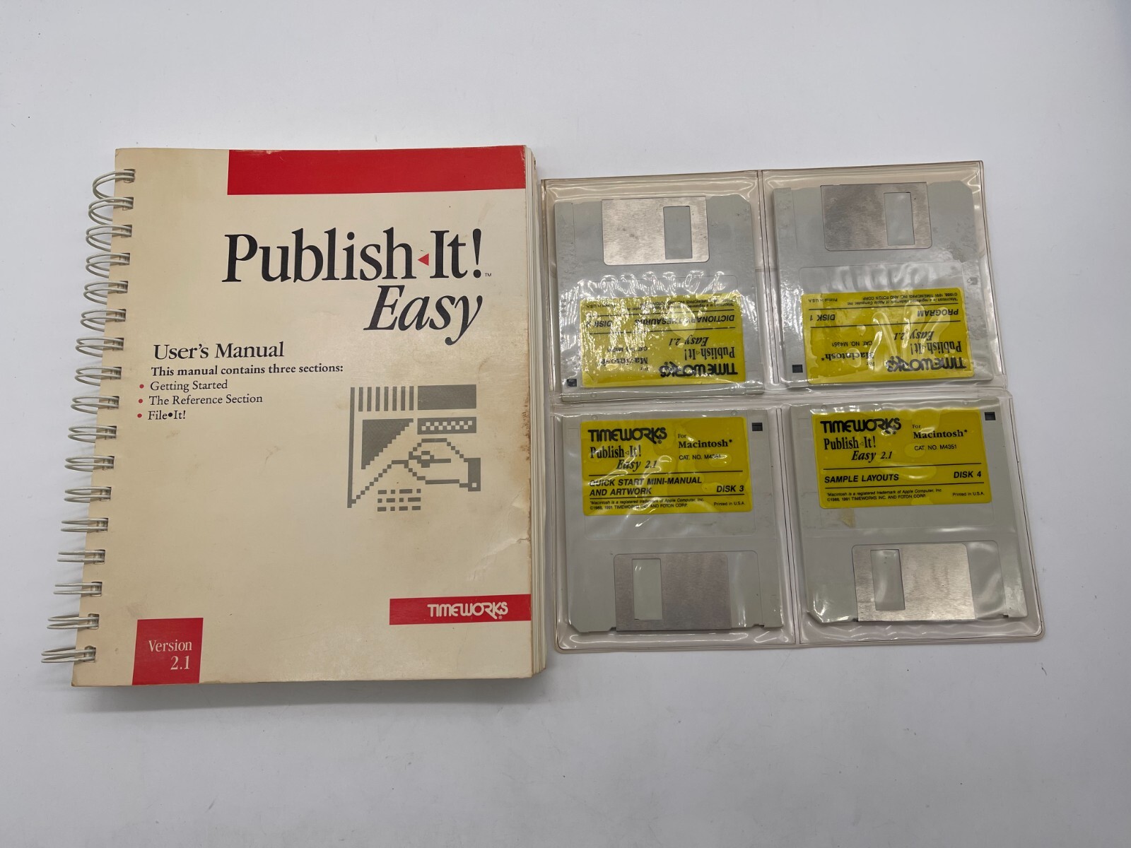 Timeworks Publish It Easy Version 2.1 Macintosh User Manual + Original Disks