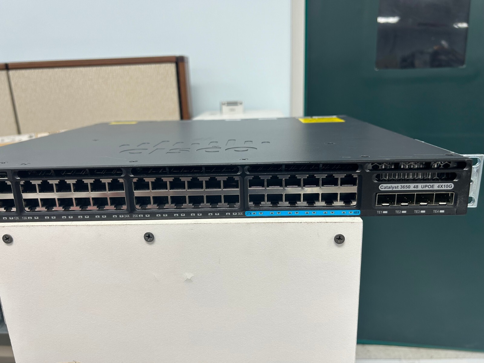 Cisco WS-C3650-12X48UQ-L Catalyst 3650 48 Port mGig, 4x10G Uplink w\ DUAL PSU