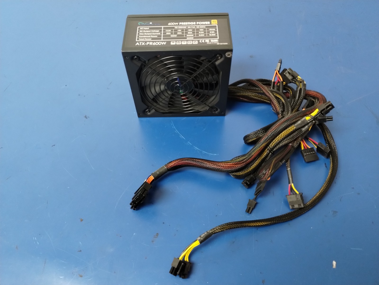 APEVIA ATX-PR600W 600W, 80+ Gold, Non‑Modular ATX Power Supply