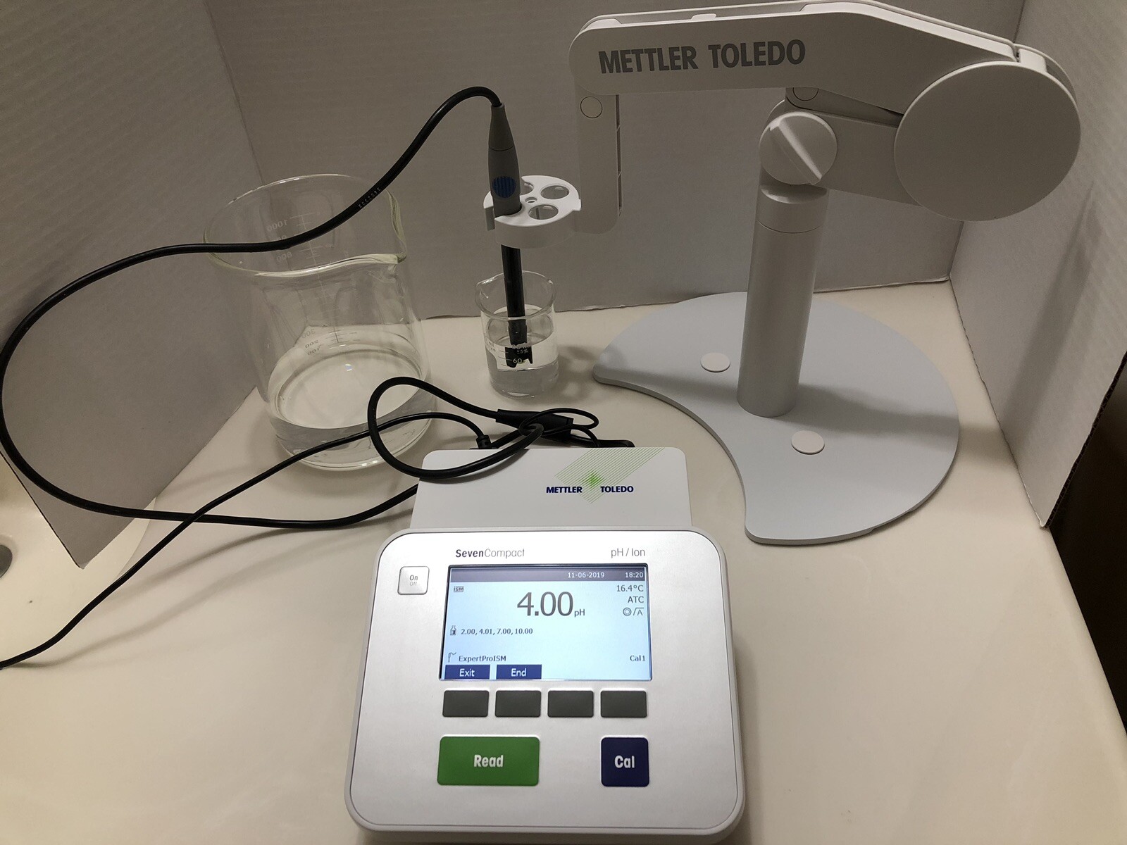 Mettler Toledo SevenCompact S220 pH Meter, InLab Export Pro Probe Stand Tested