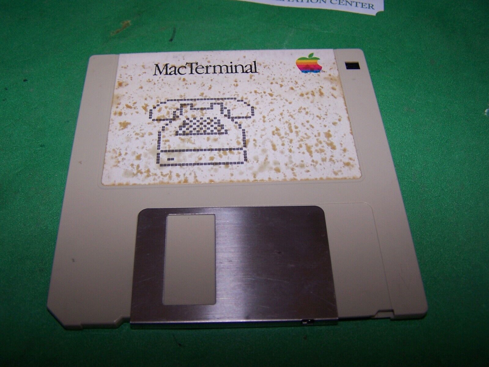 MacTerminal V1.0 P\\N 690-5017-A on 400K Disk for Vintage Macintosh from 128K