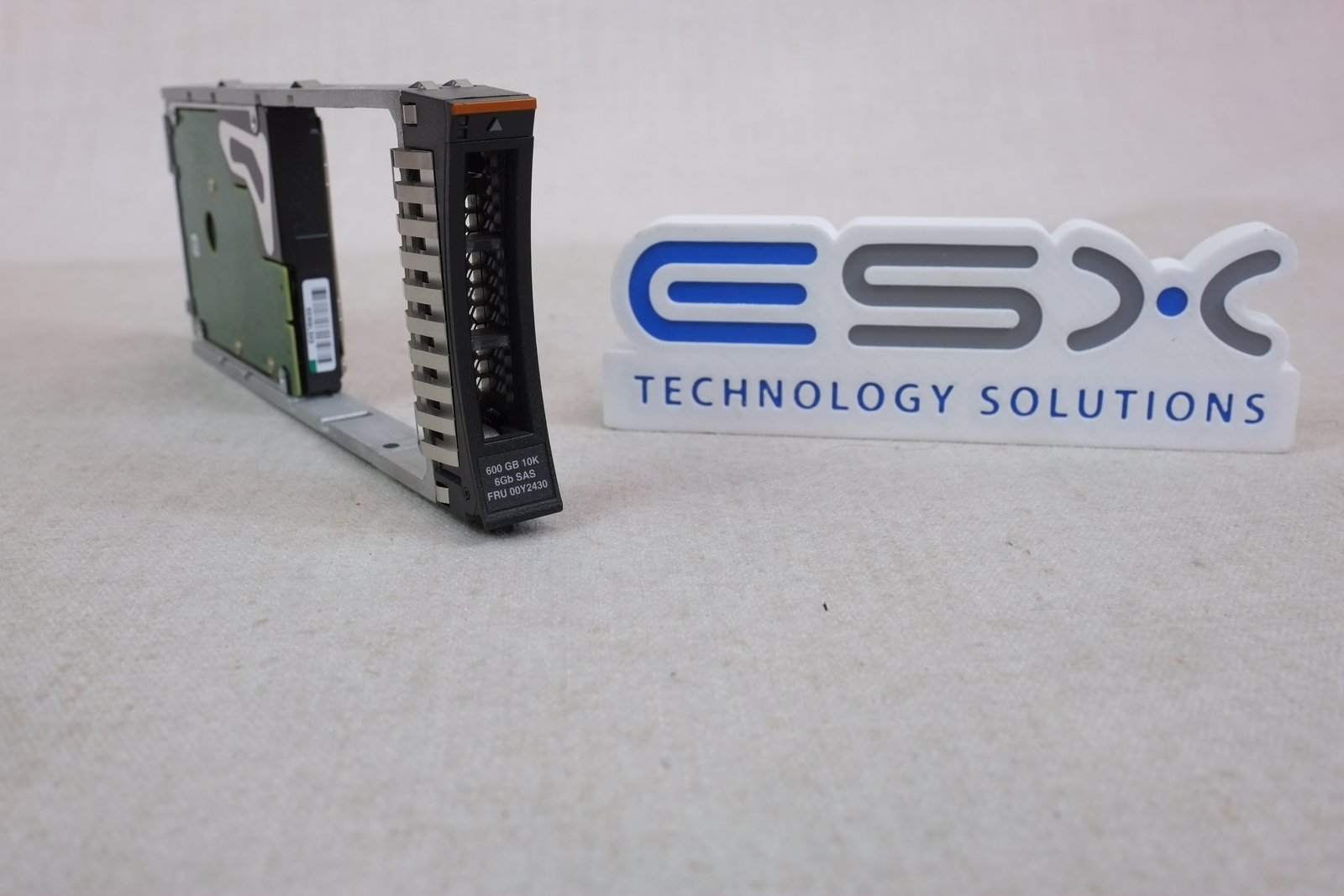 IBM 00Y2430 600GB 10k 6Gb/s 2.5” SAS Hard Drive Storwize V3700 00Y5709