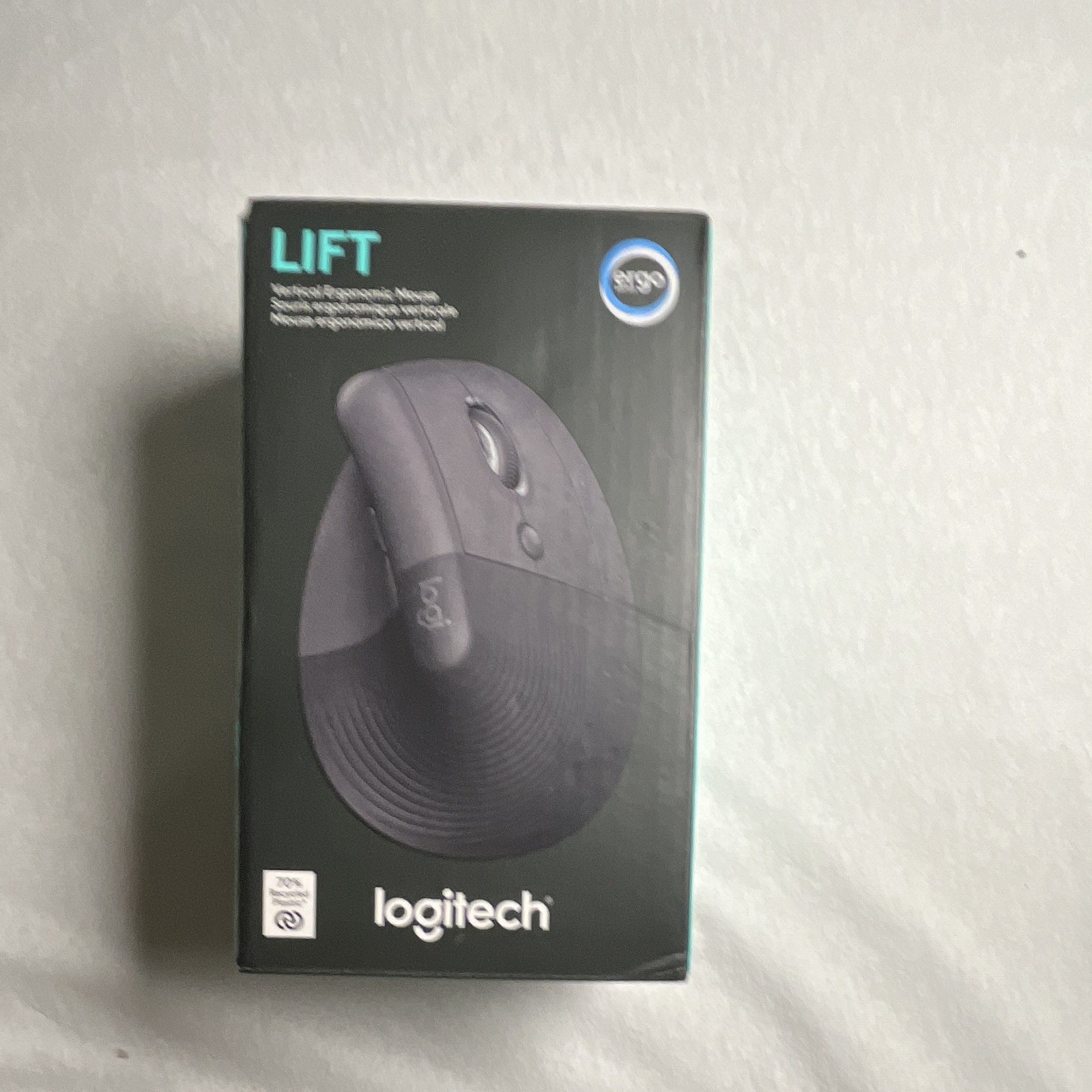 Logitech LIFT veritcal ergonomic mouse wireless 