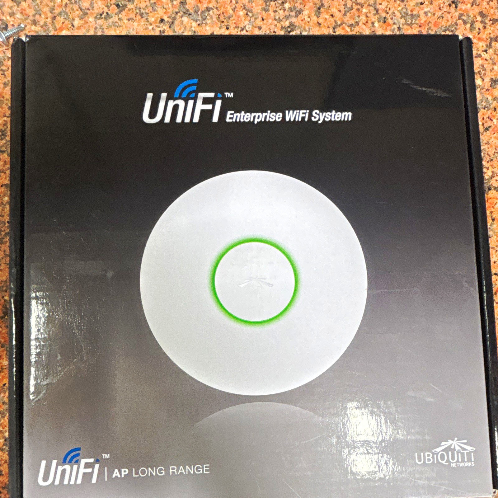 Ubiquiti Networks UniFi AP Long Range Wireless Access Point PoE 300Mbps SWX-UAP