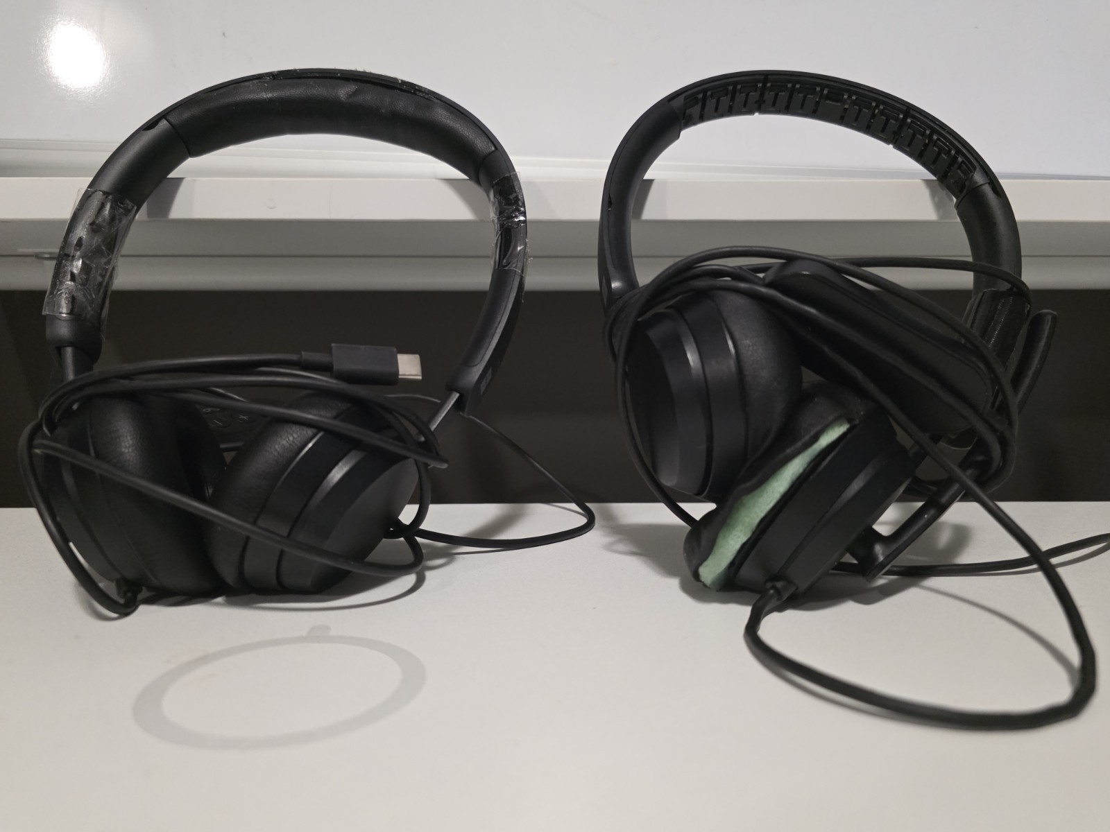 Microsoft Modern USB-C & Usb Wired Headset NC Mic Teams -  Bundle  **READ