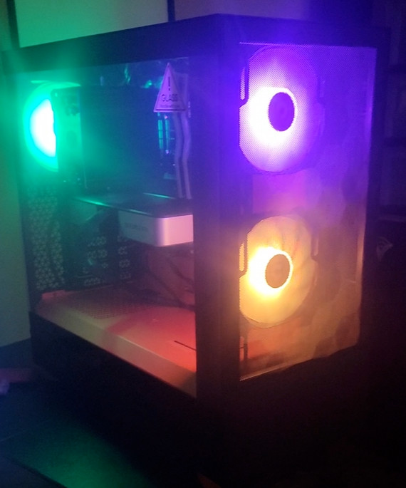 Halloween-Themed Gaming PC | RTX 3060 Ti | Ryzen 5 3600 | 16GB RGB RAM