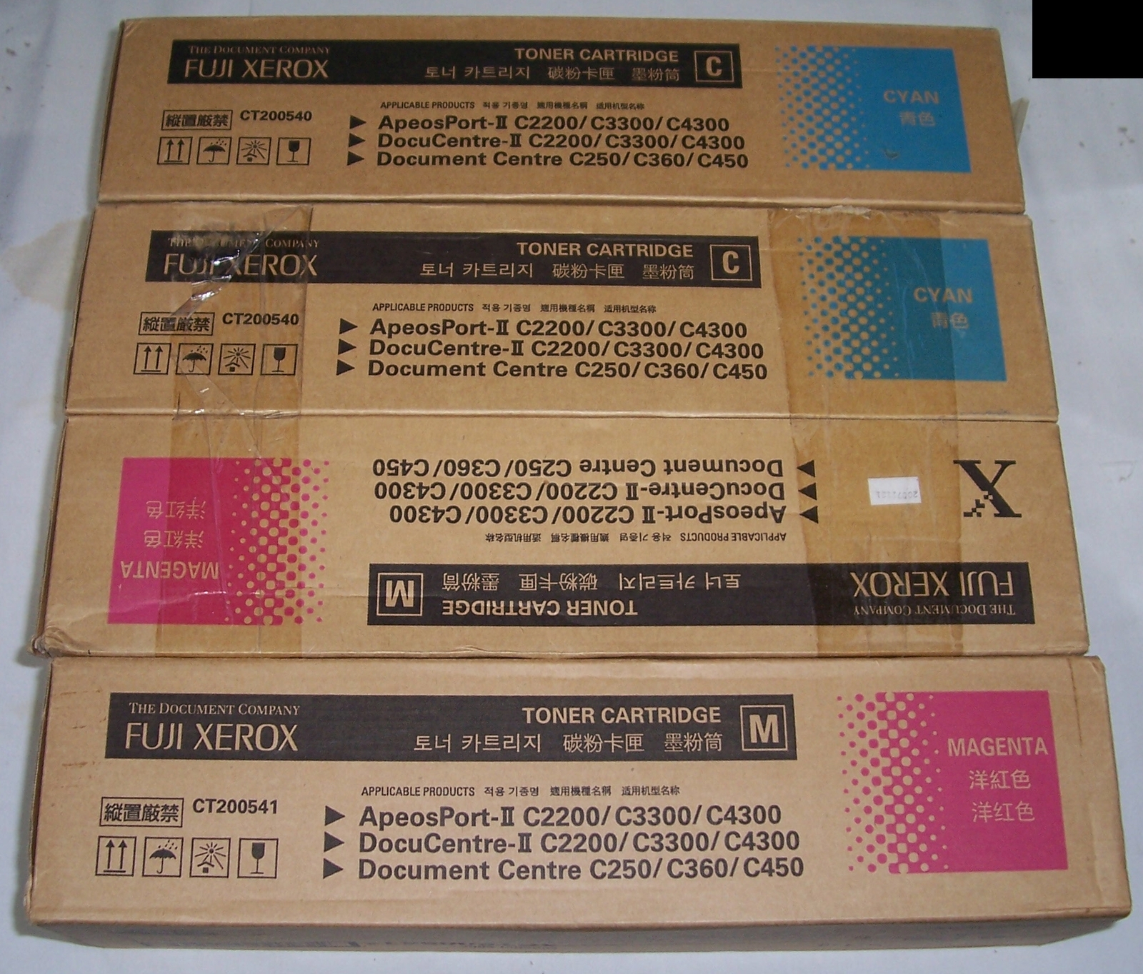 4 x genuine Fuji Xerox CT200540/CT200541 cyan,magenta toners for C4400,C2200 +