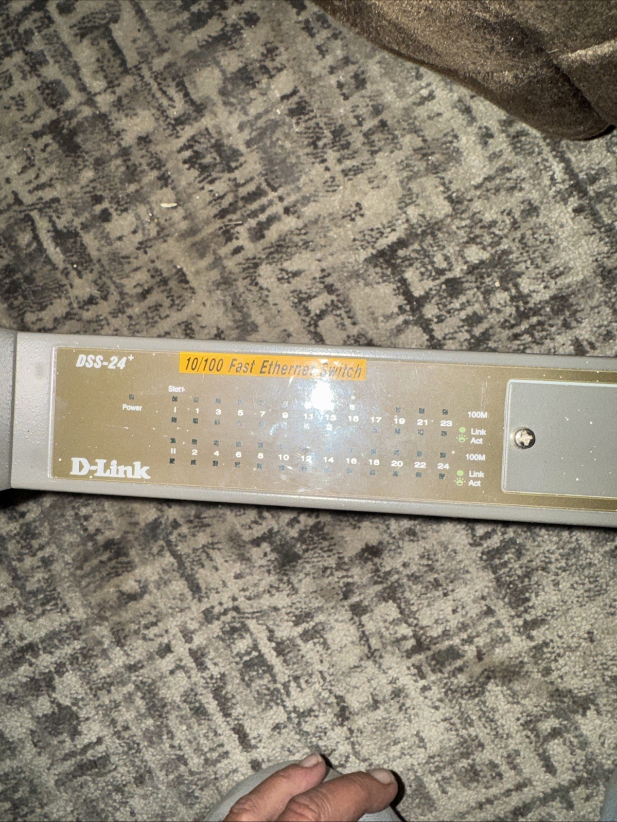 D-Link  DSS (DSS-24+) 24-Ports External Switch