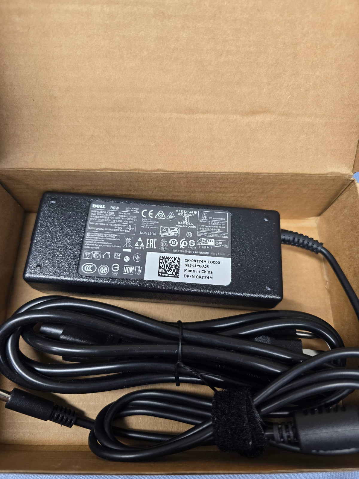 OEM 90W 19.5V 4.62A AC Power Adapter Charger For Dell VRJN1 DA90PM111 PA-1900 US