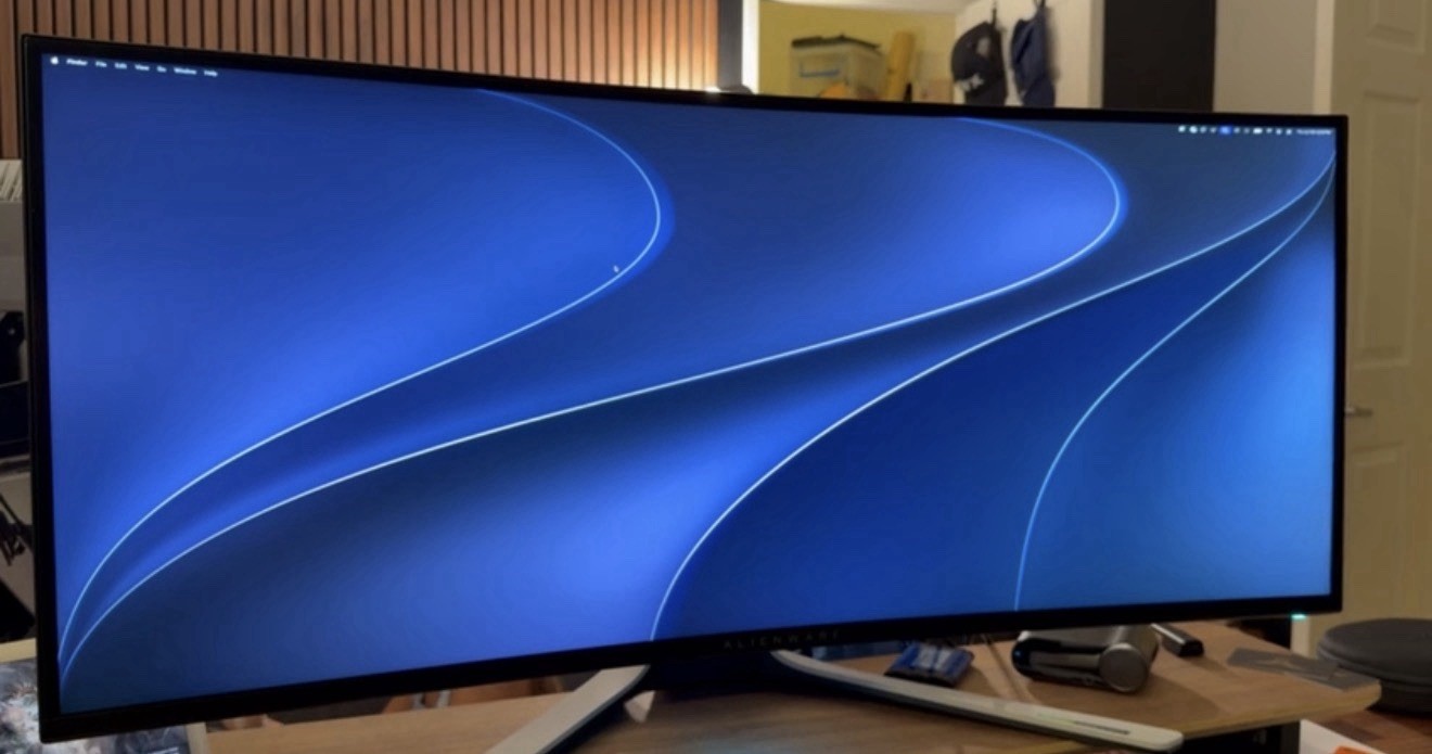 Alienware Curved Ultrawide Gaming Monitor — AW3821DW 38”